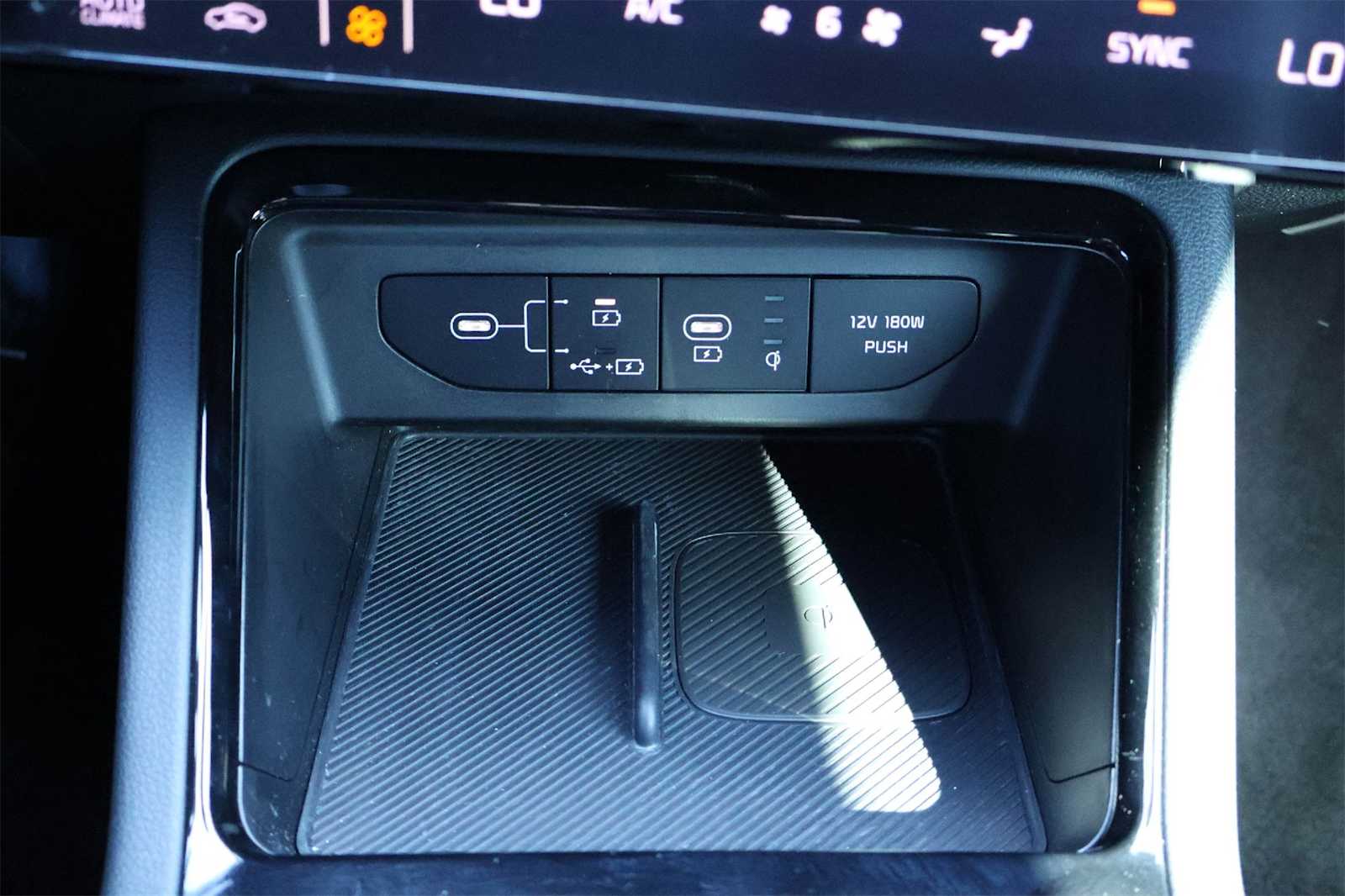 Thumbnail: 2025 Kia K5 - 25