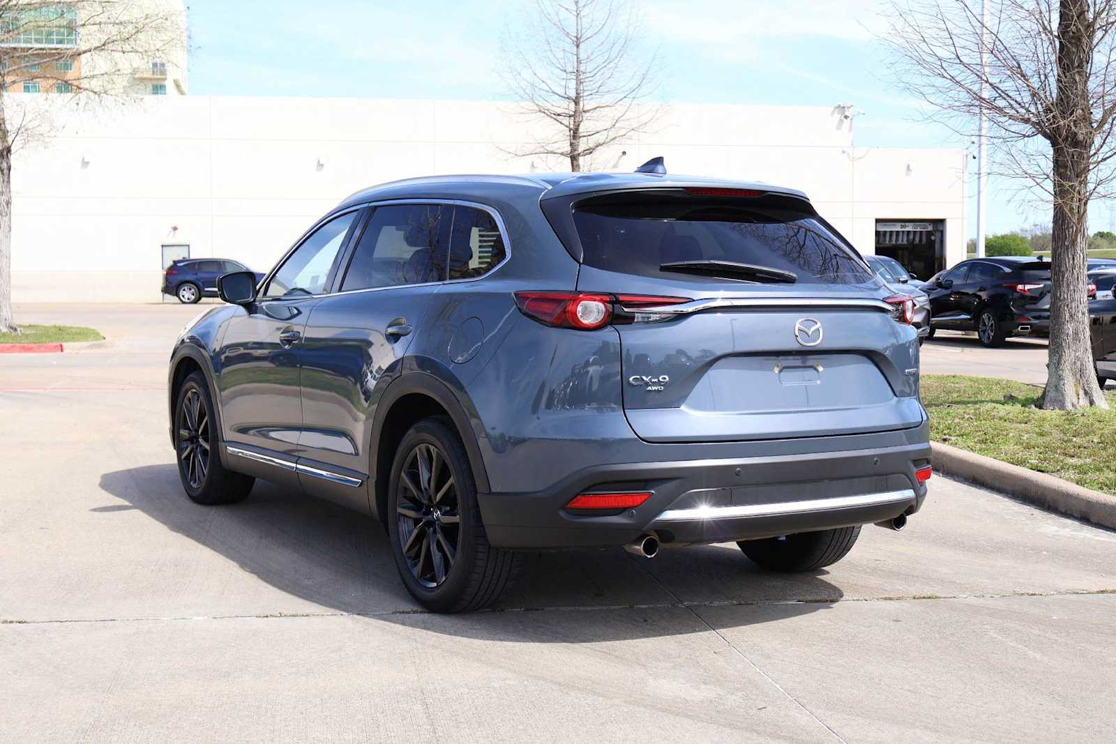 Thumbnail: 2023 Mazda CX-9 - 4