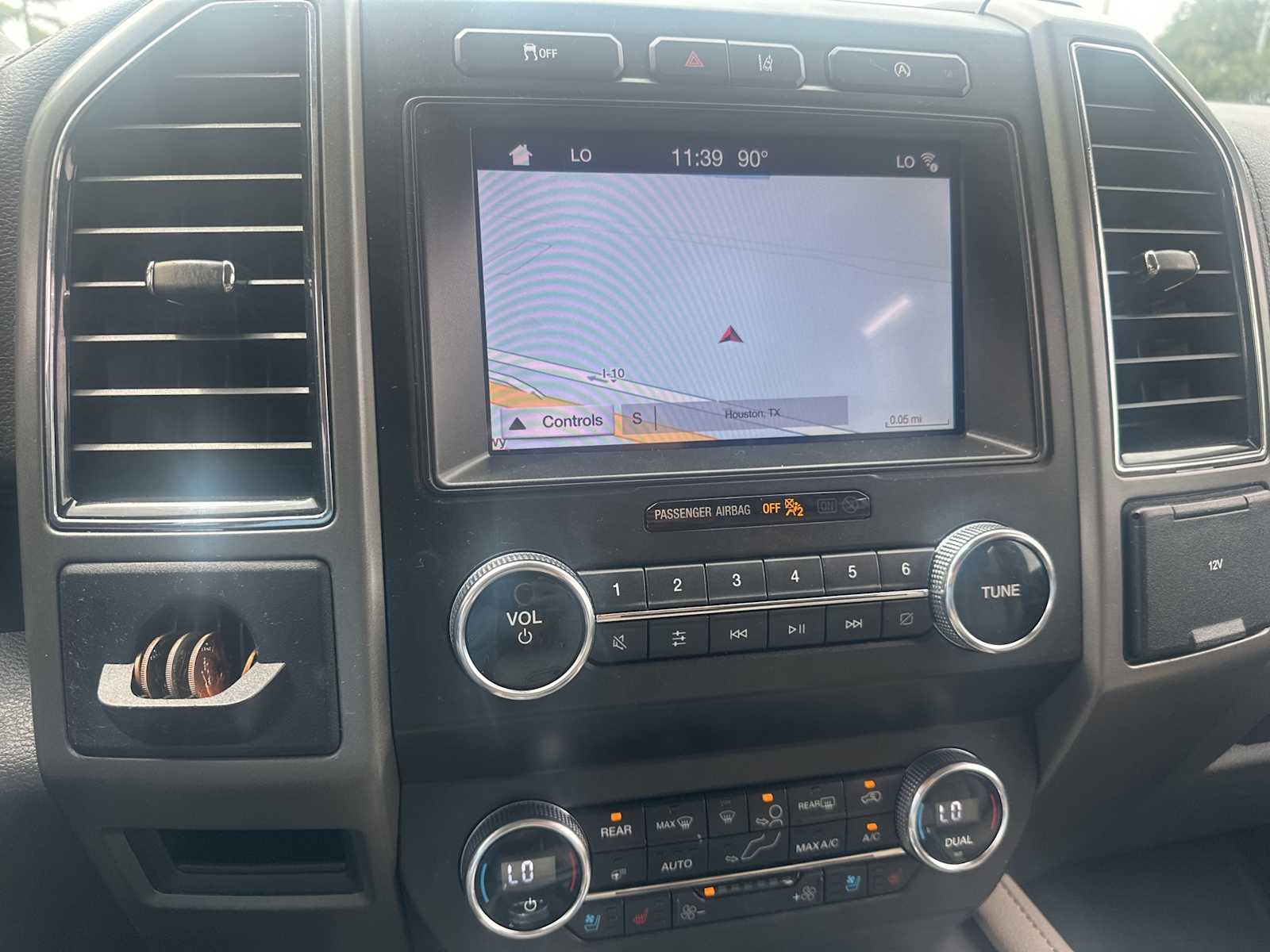 Thumbnail: 2019 Ford Expedition - 9