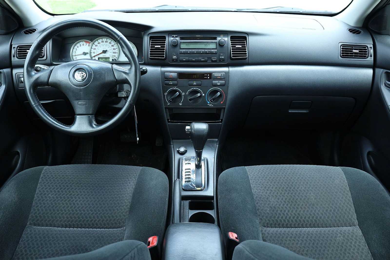 Thumbnail: 2006 Toyota Corolla - 10