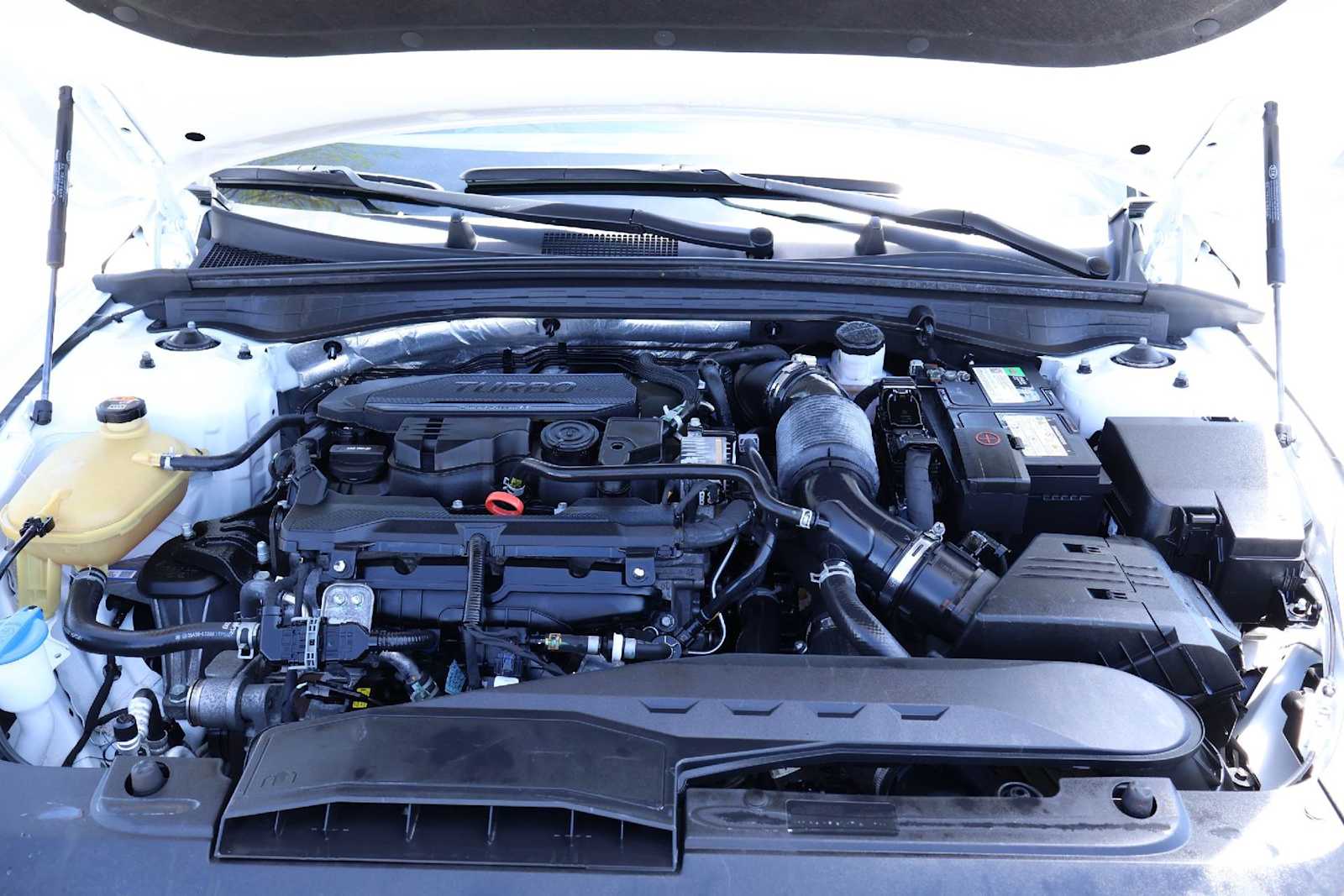 Thumbnail: 2023 Kia K5 - 9