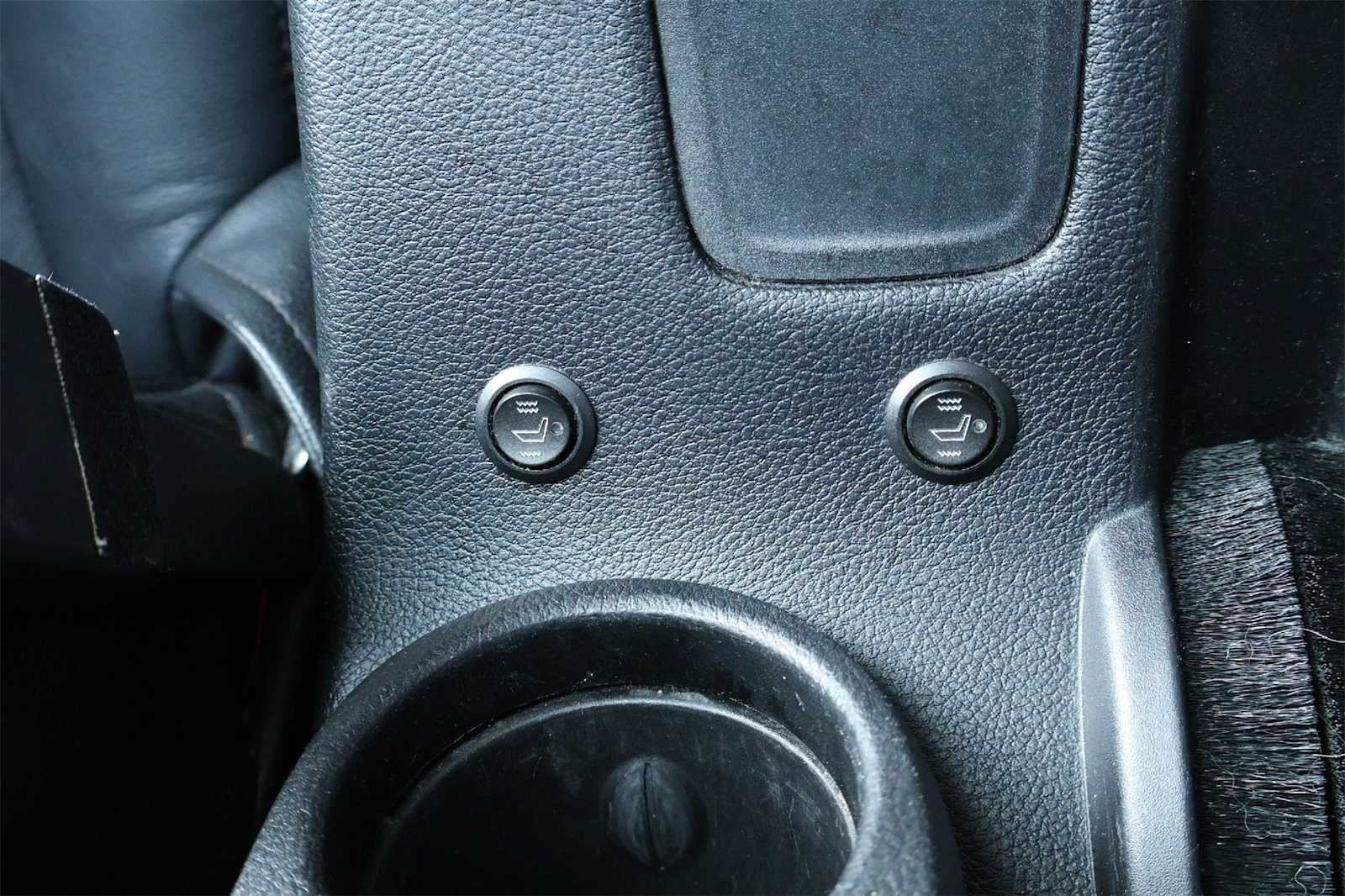 Thumbnail: 2012 Jeep Wrangler - 25