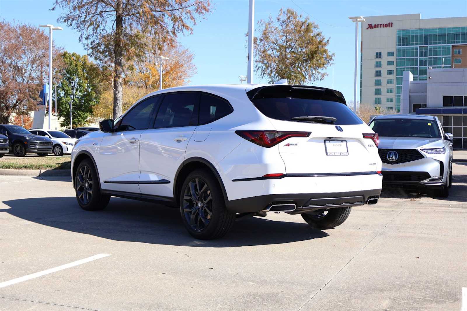 Thumbnail: 2024 Acura MDX - 4