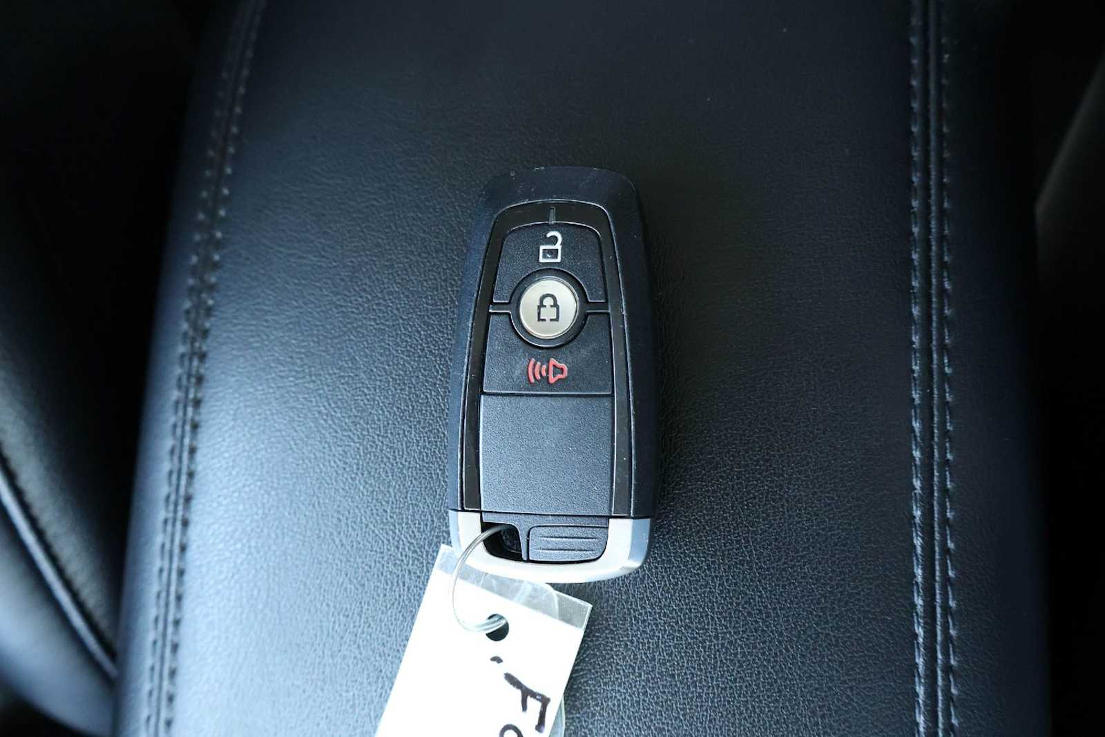 Thumbnail: 2024 Ford Edge - 20