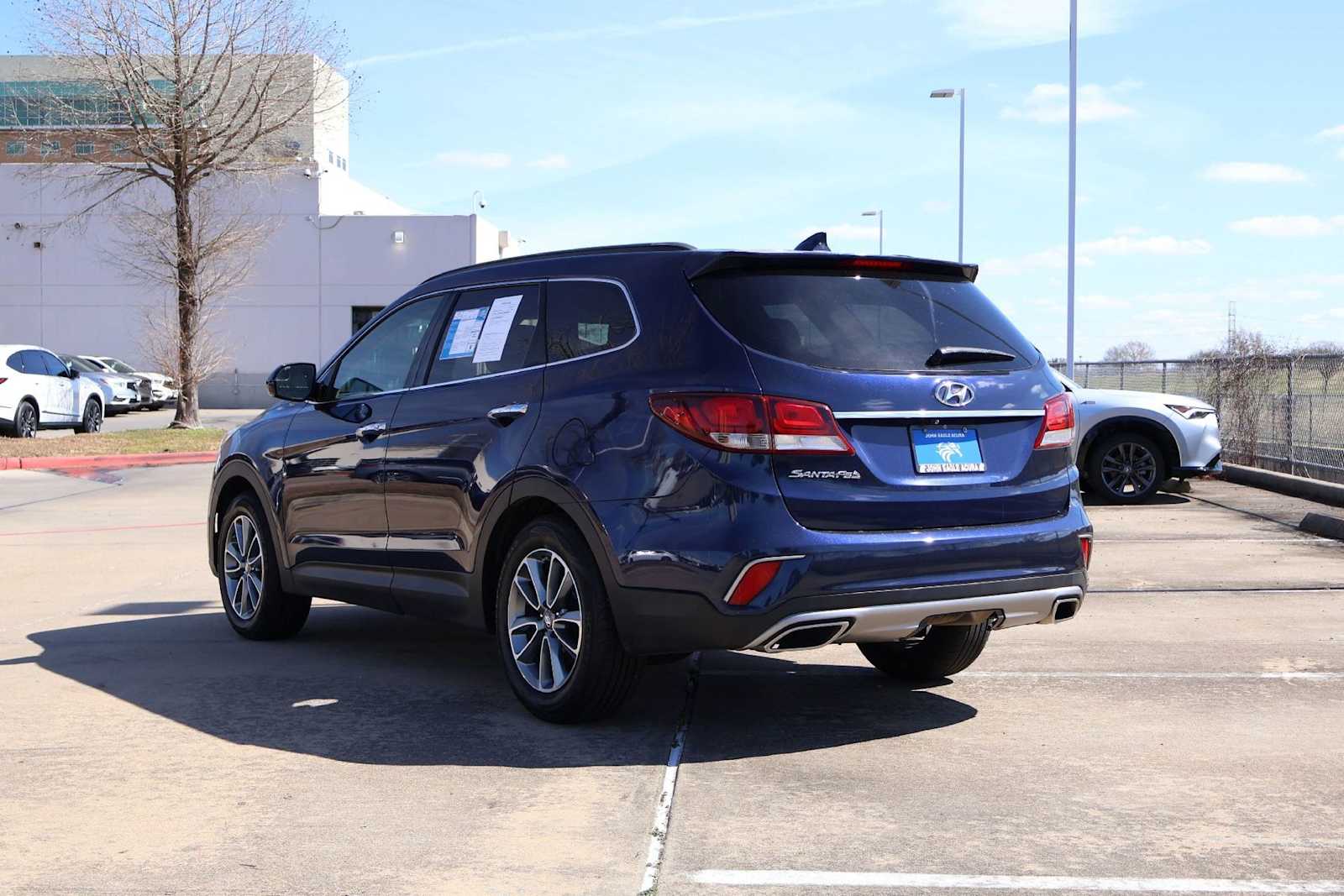 Thumbnail: 2017 Hyundai Santa Fe - 4