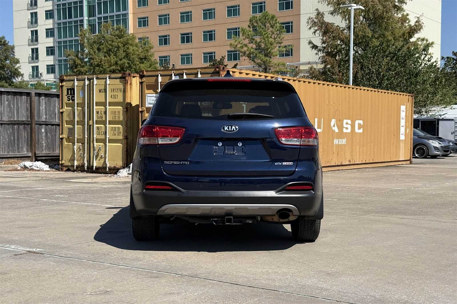 Thumbnail: 2018 Kia Sorento - 5