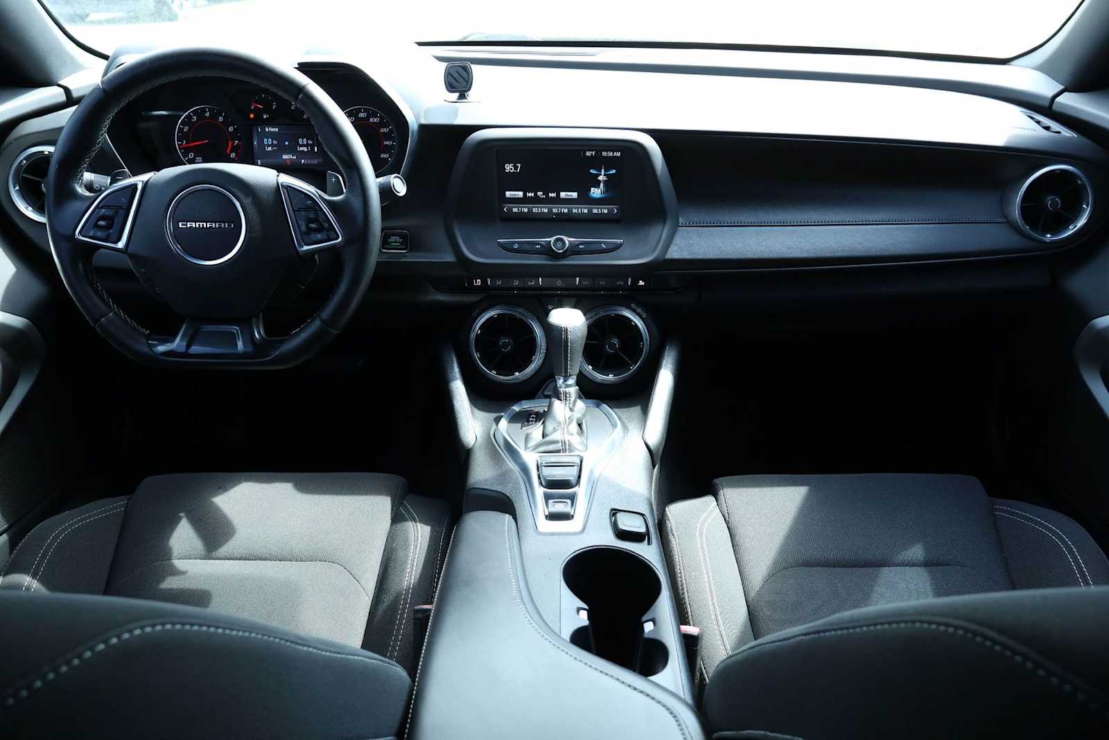 Thumbnail: 2018 Chevrolet Camaro - 10