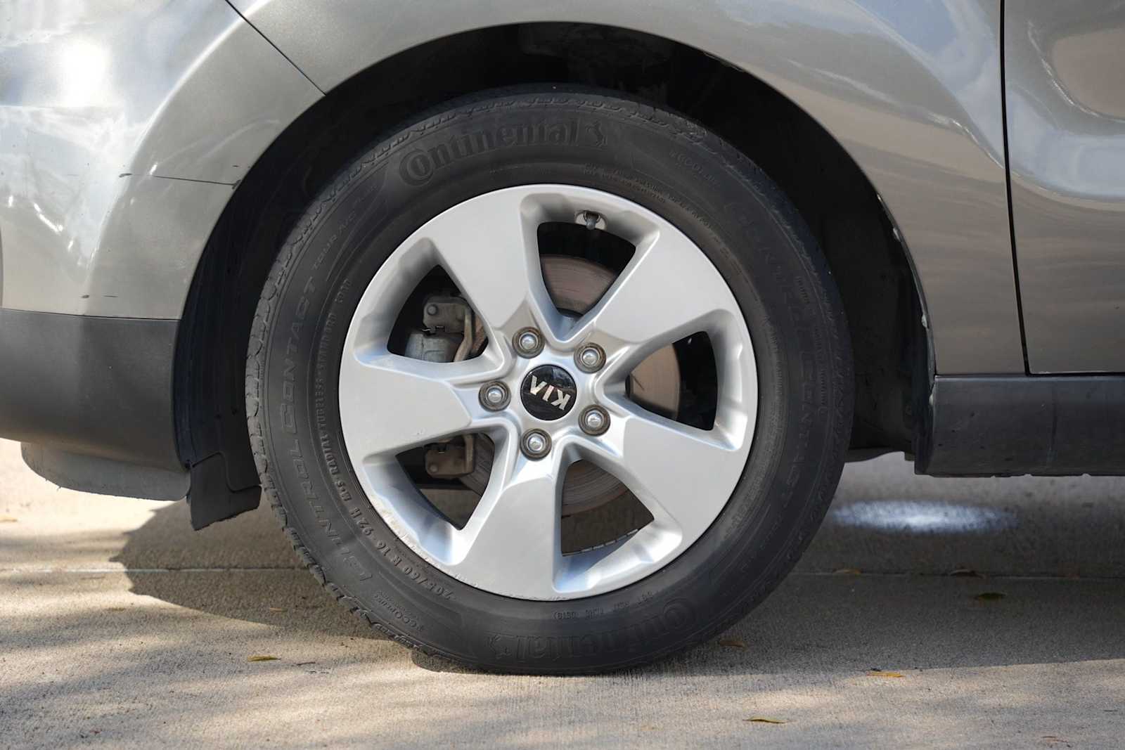 Thumbnail: 2017 Kia Soul - 7