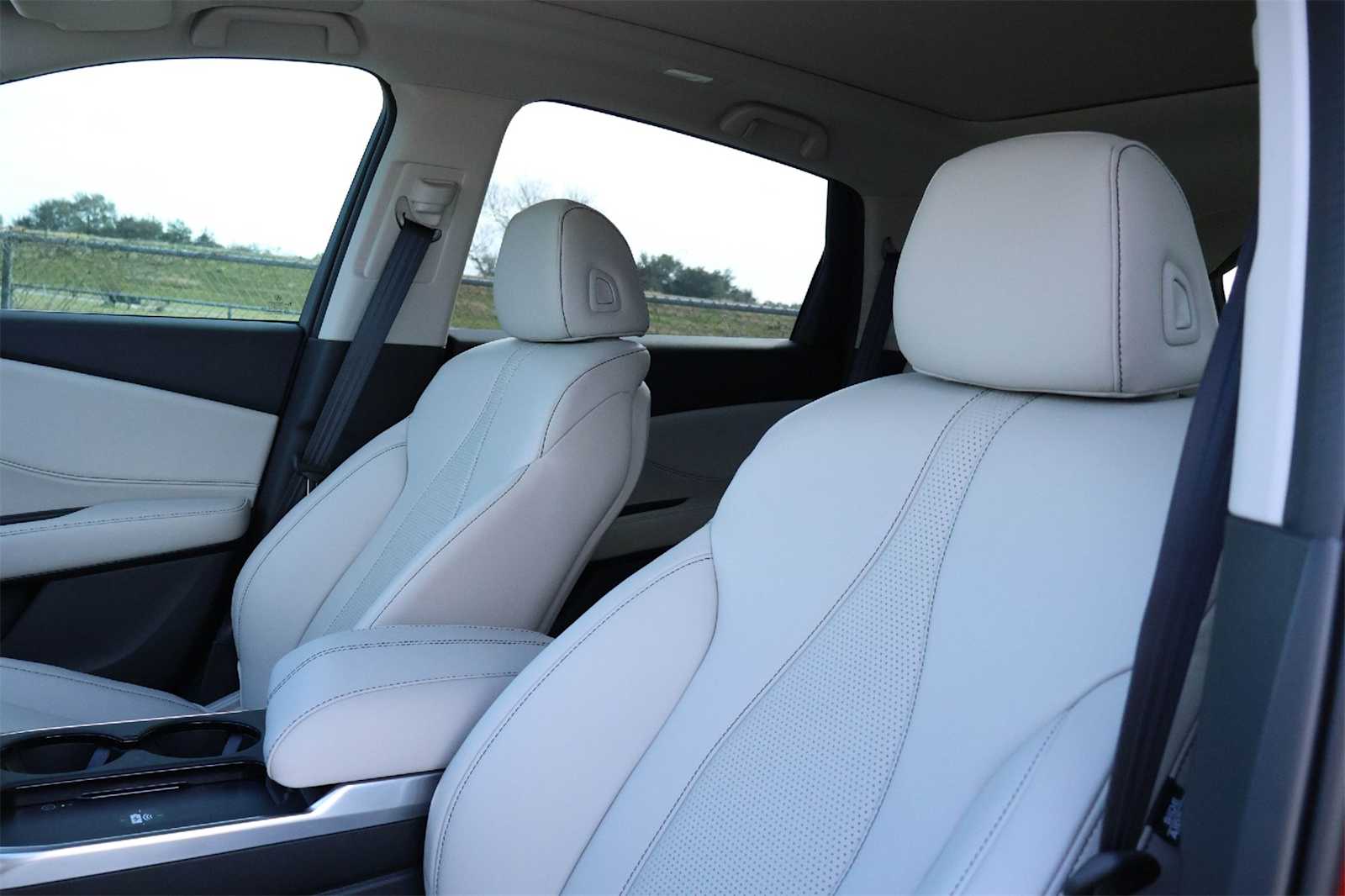 Thumbnail: 2026 Acura RDX - 11