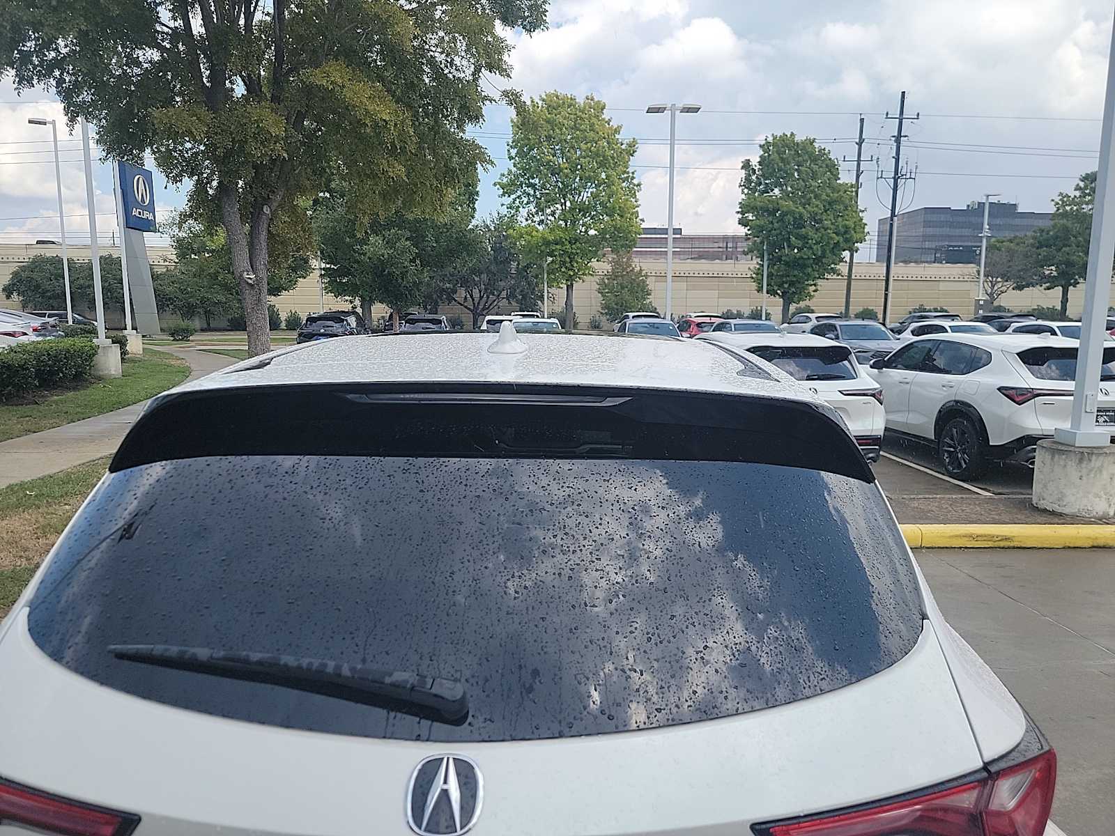 Thumbnail: 2023 Acura MDX - 5