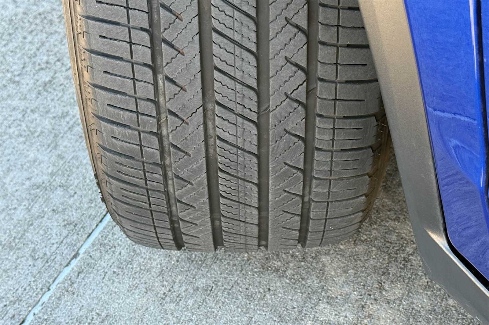 Thumbnail: 2025 Acura MDX - 30