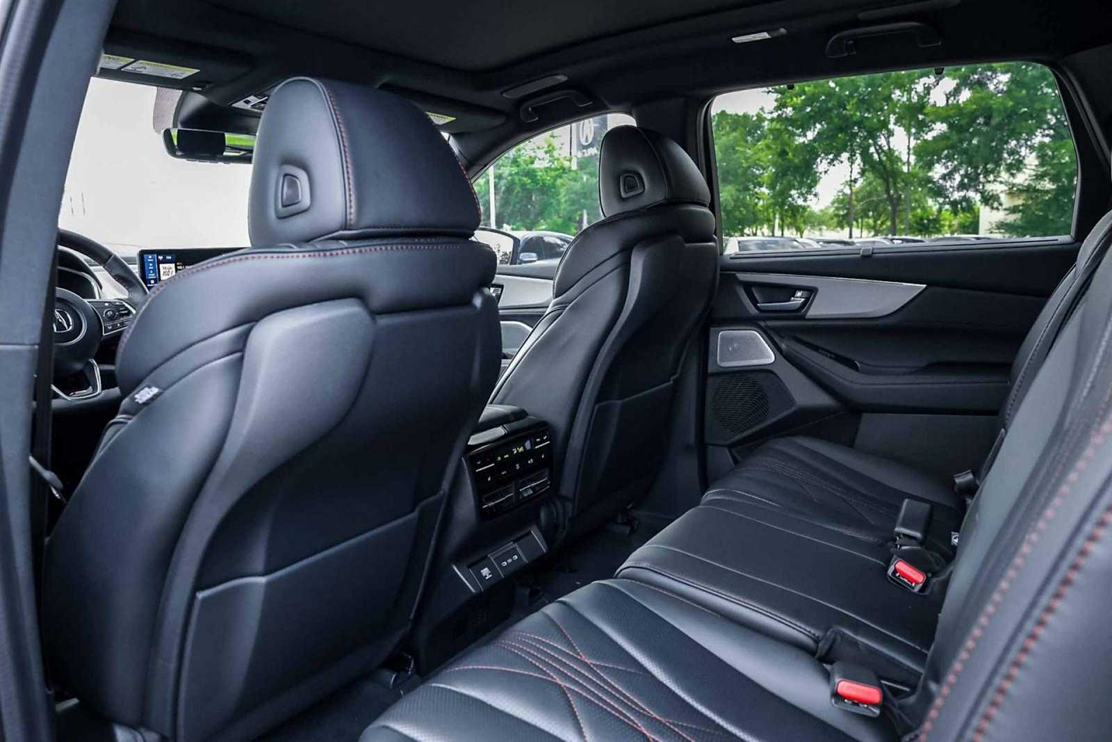 2025 Acura MDX Advance 12