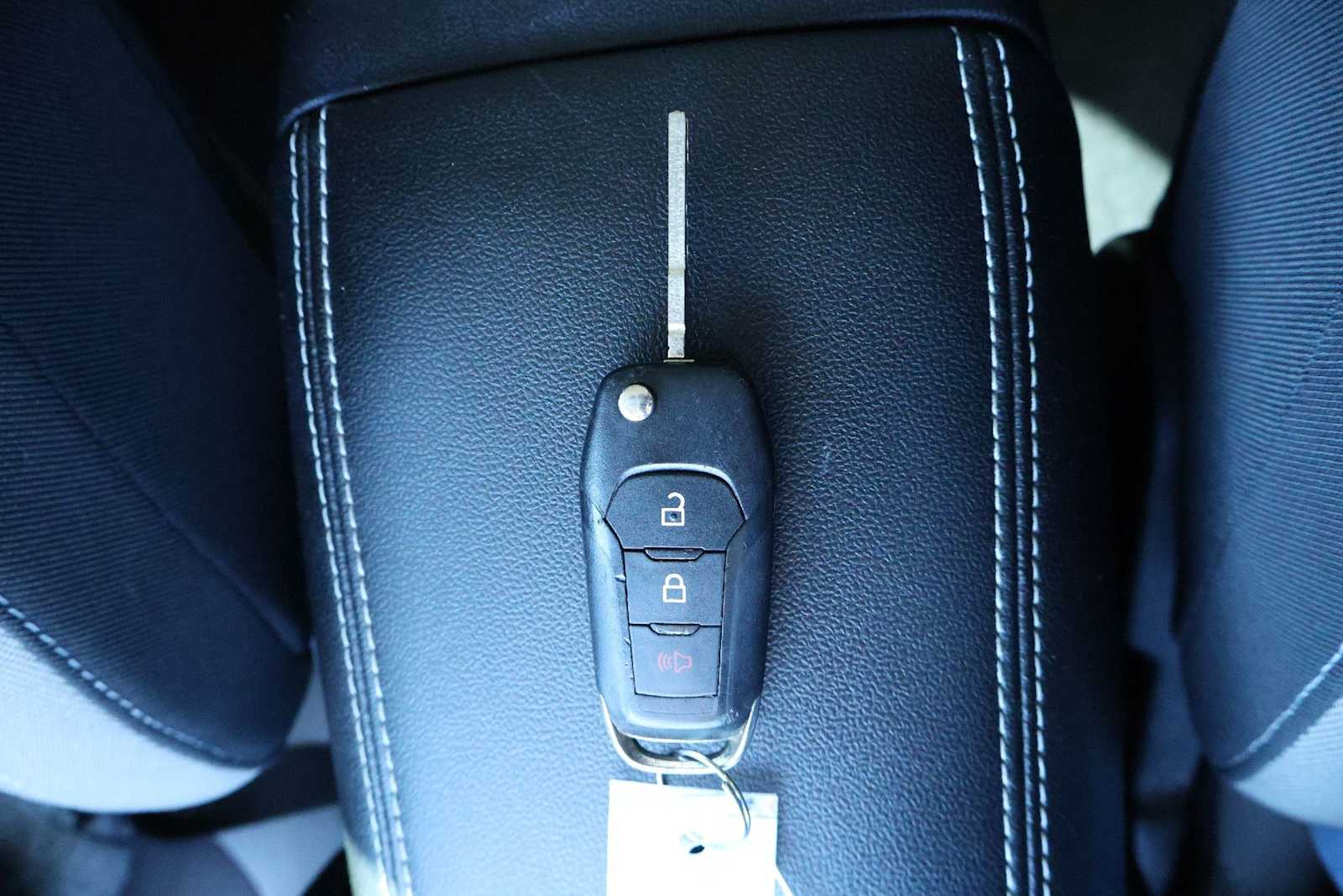 Thumbnail: 2022 Ford Escape - 20