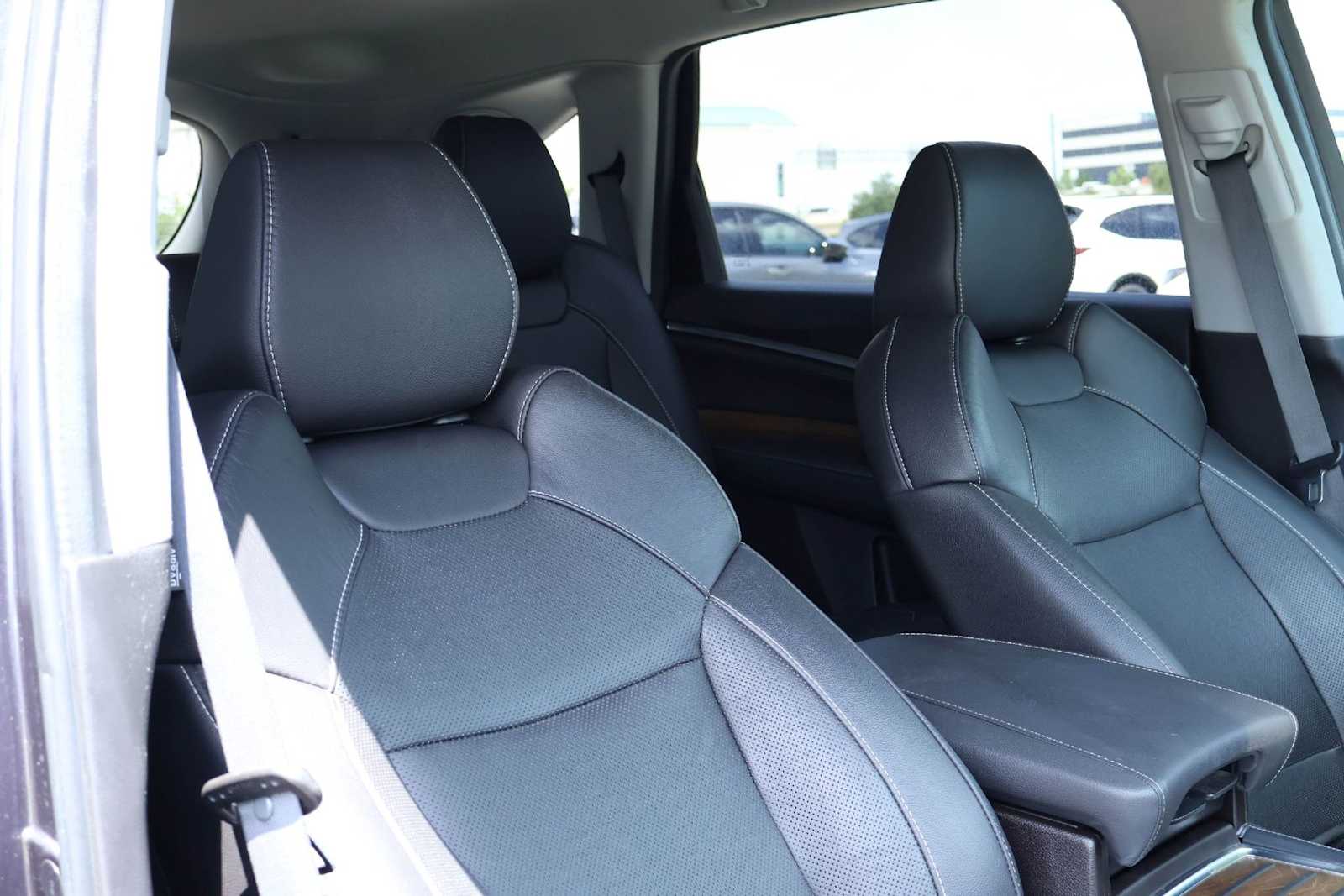 Thumbnail: 2019 Acura MDX - 14