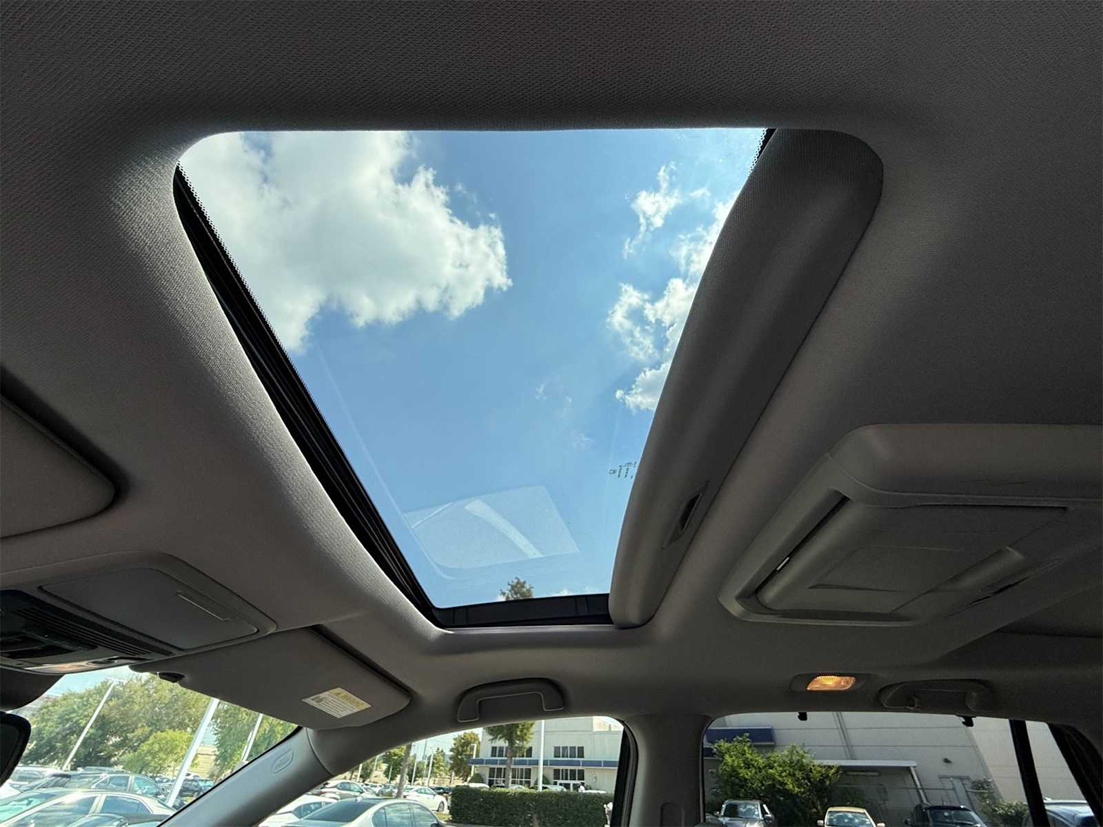 Thumbnail: 2018 Honda Pilot - 29