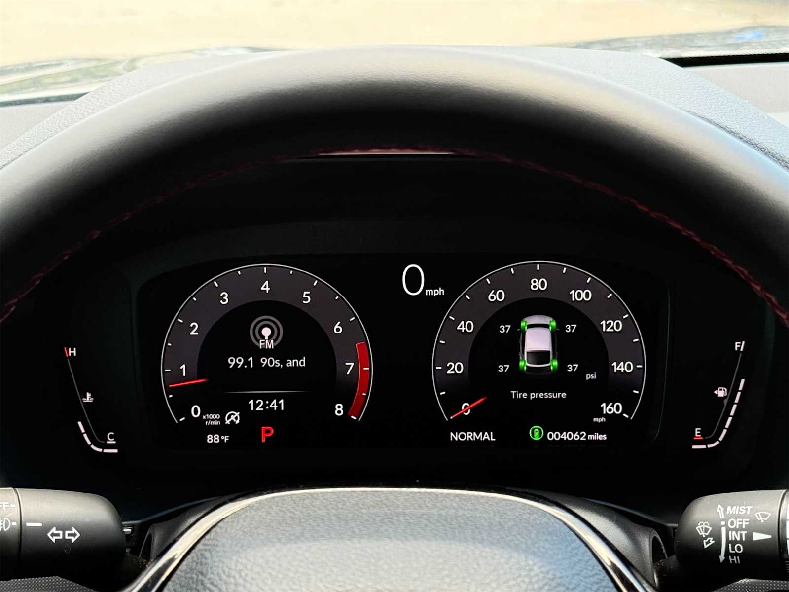 Thumbnail: 2025 Acura Integra - 18