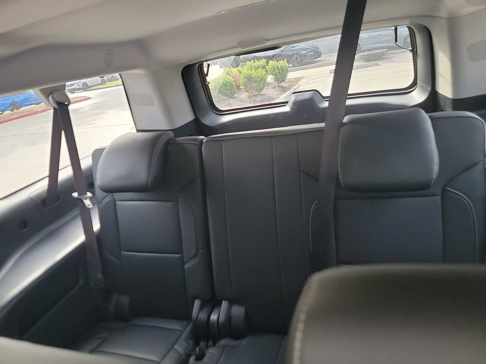 Thumbnail: 2019 GMC Yukon XL - 6