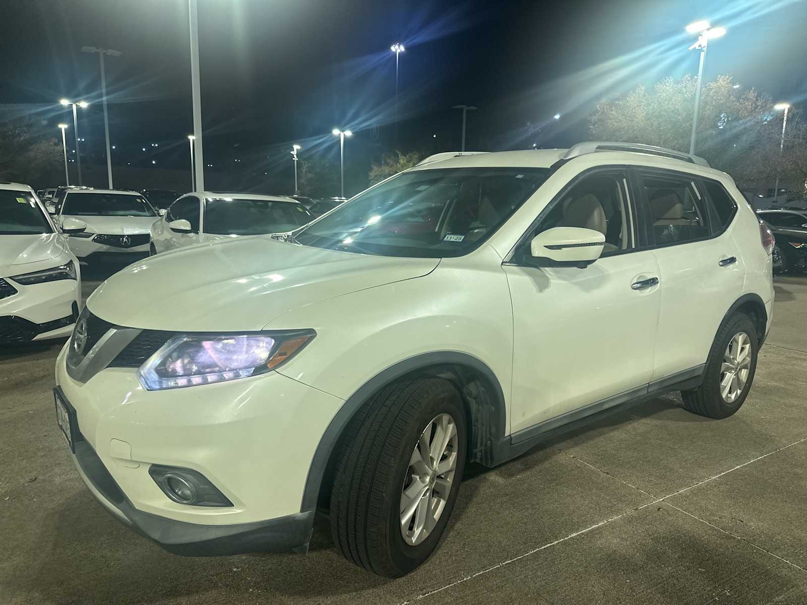 Thumbnail: 2016 Nissan Rogue - 1