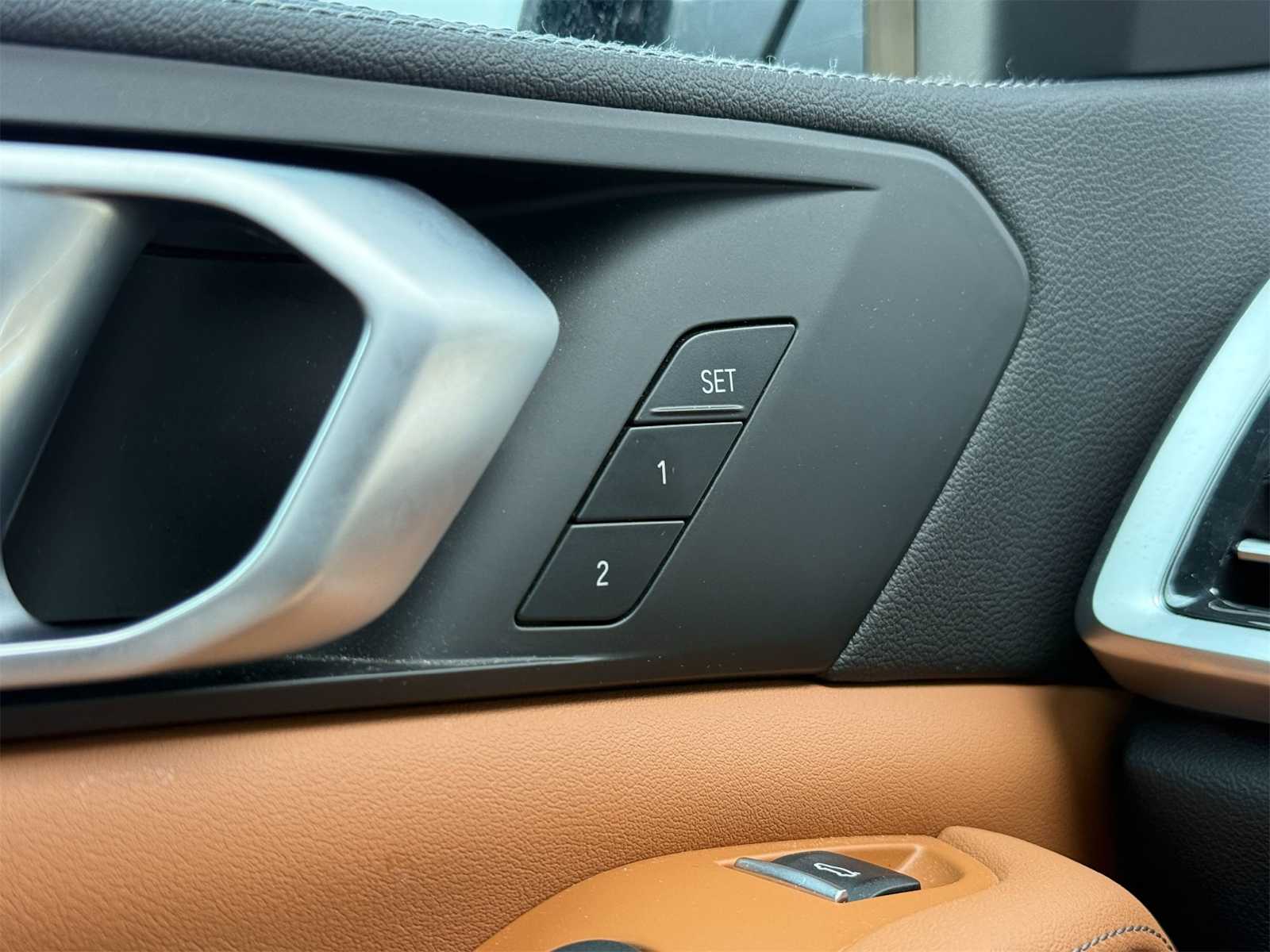 Thumbnail: 2023 BMW X5 - 24
