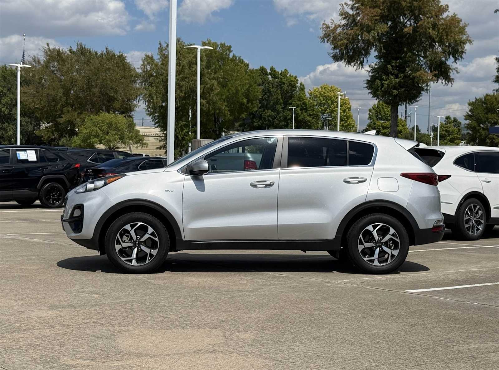 2022 Kia Sportage LX photo 3