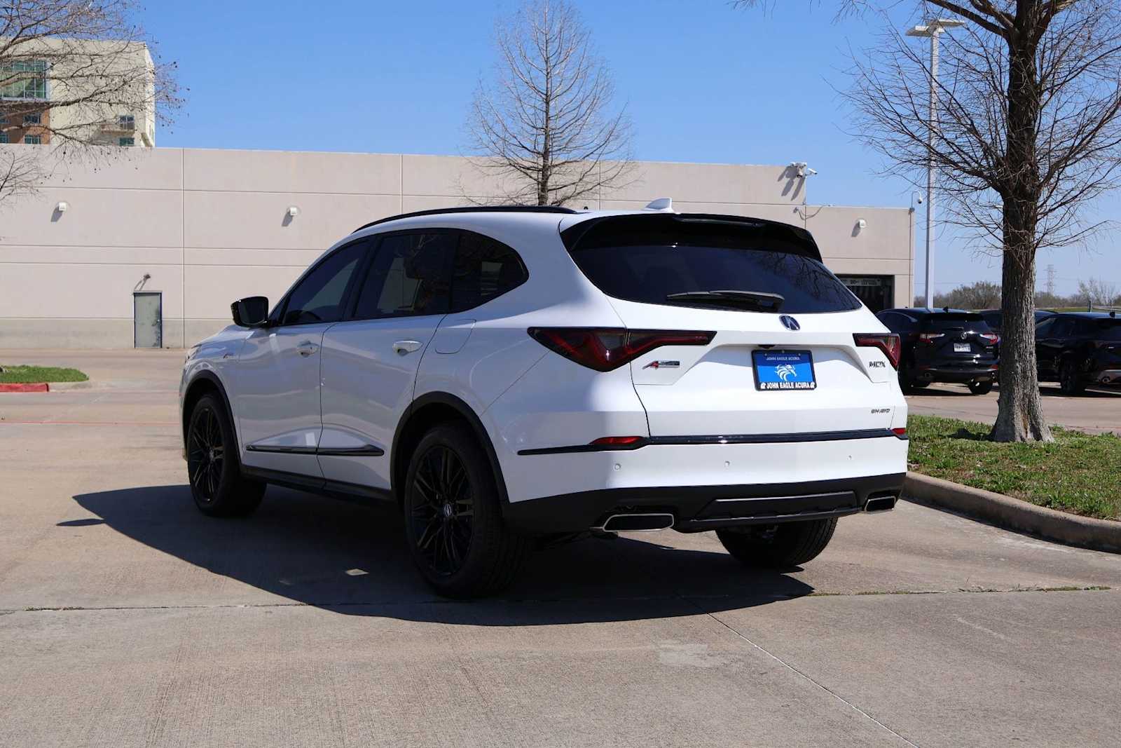 Thumbnail: 2026 Acura MDX - 4