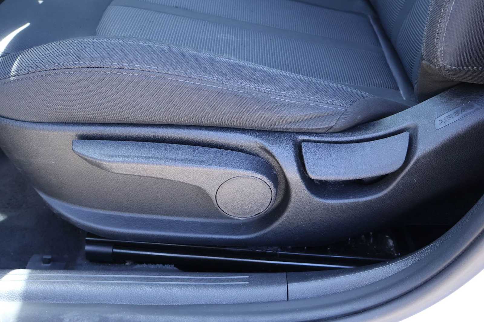 Thumbnail: 2023 Kia K5 - 24