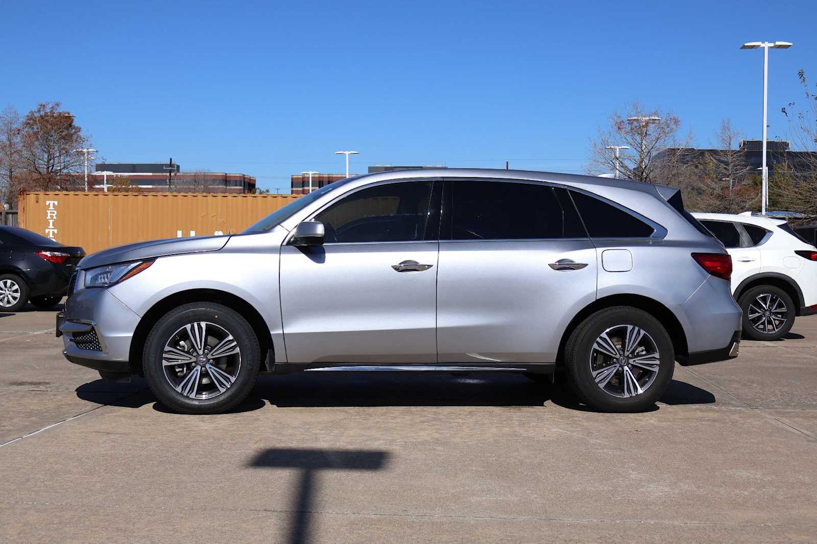 Thumbnail: 2018 Acura MDX - 3