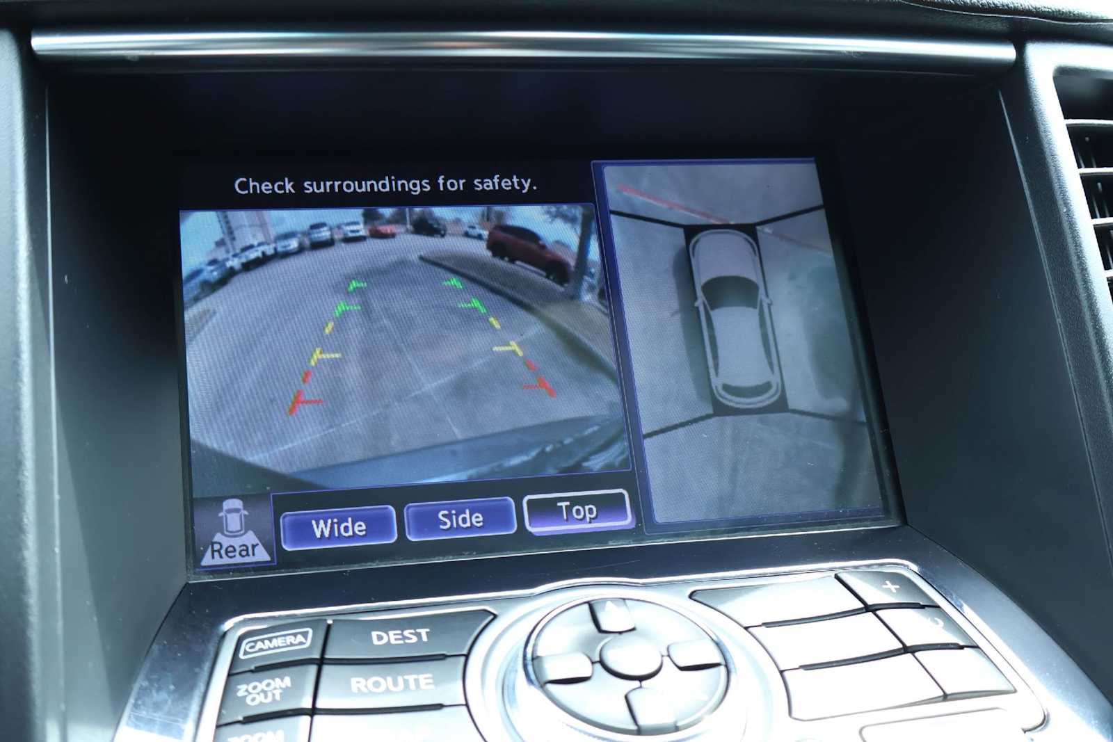 Thumbnail: 2011 INFINITI FX35 - 27