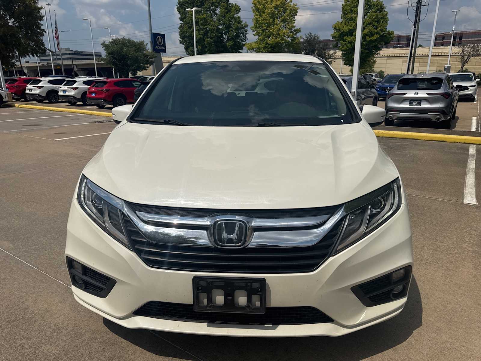 Thumbnail: 2019 Honda Odyssey - 2