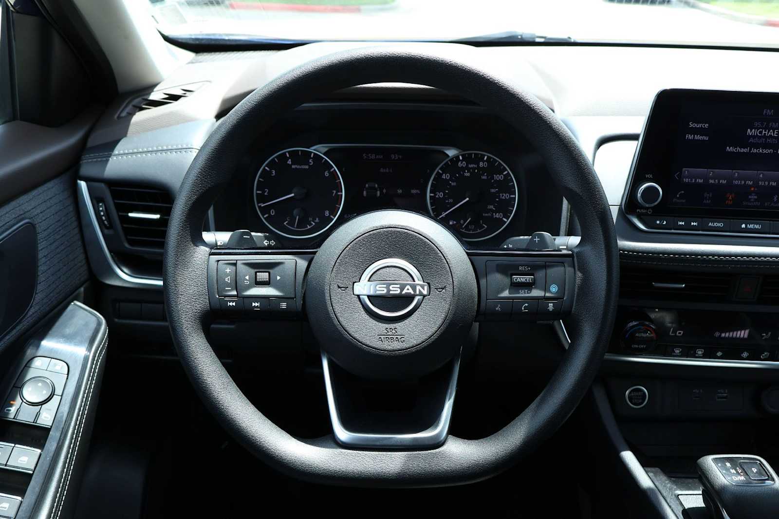 Thumbnail: 2023 Nissan Rogue - 15