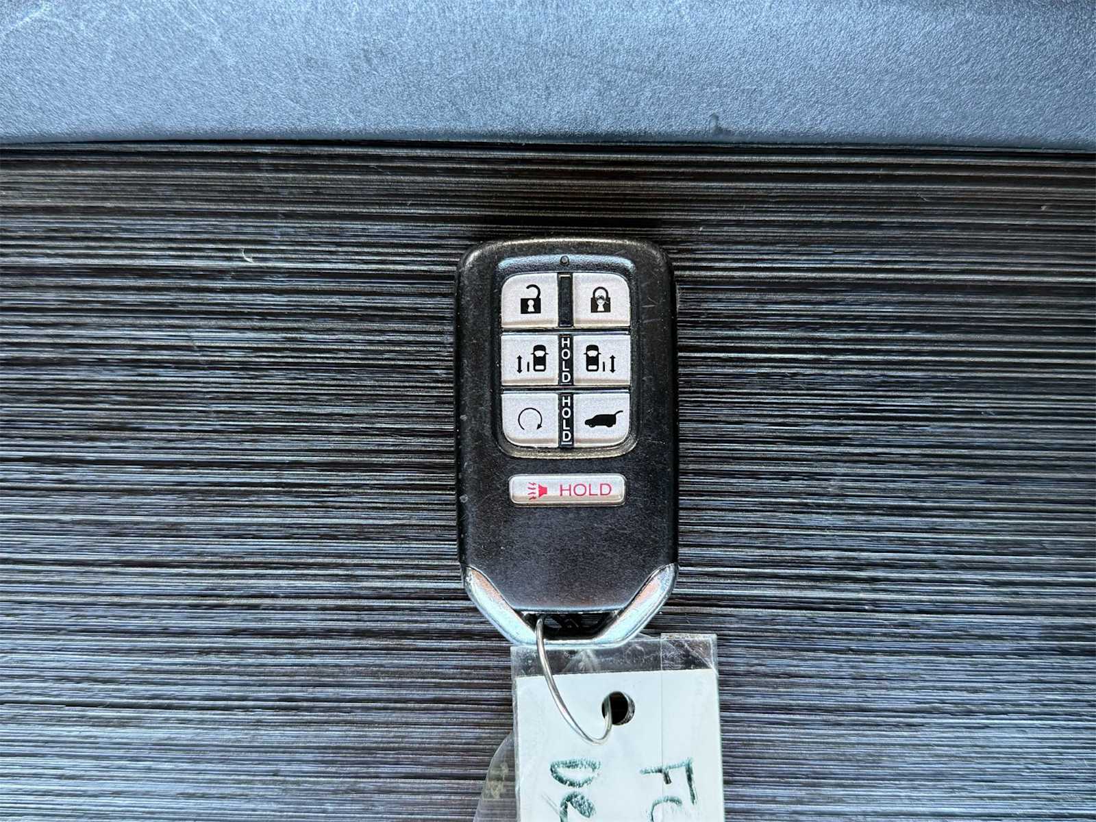 Thumbnail: 2018 Honda Odyssey - 20