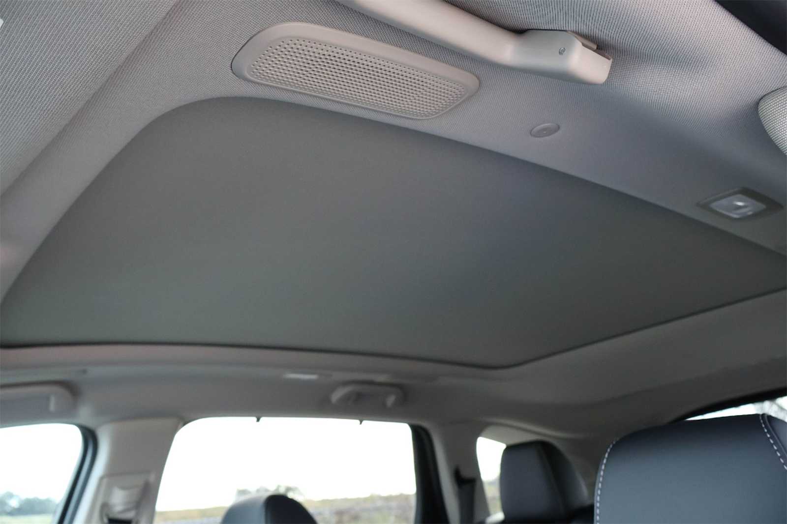 Thumbnail: 2026 Acura MDX - 28