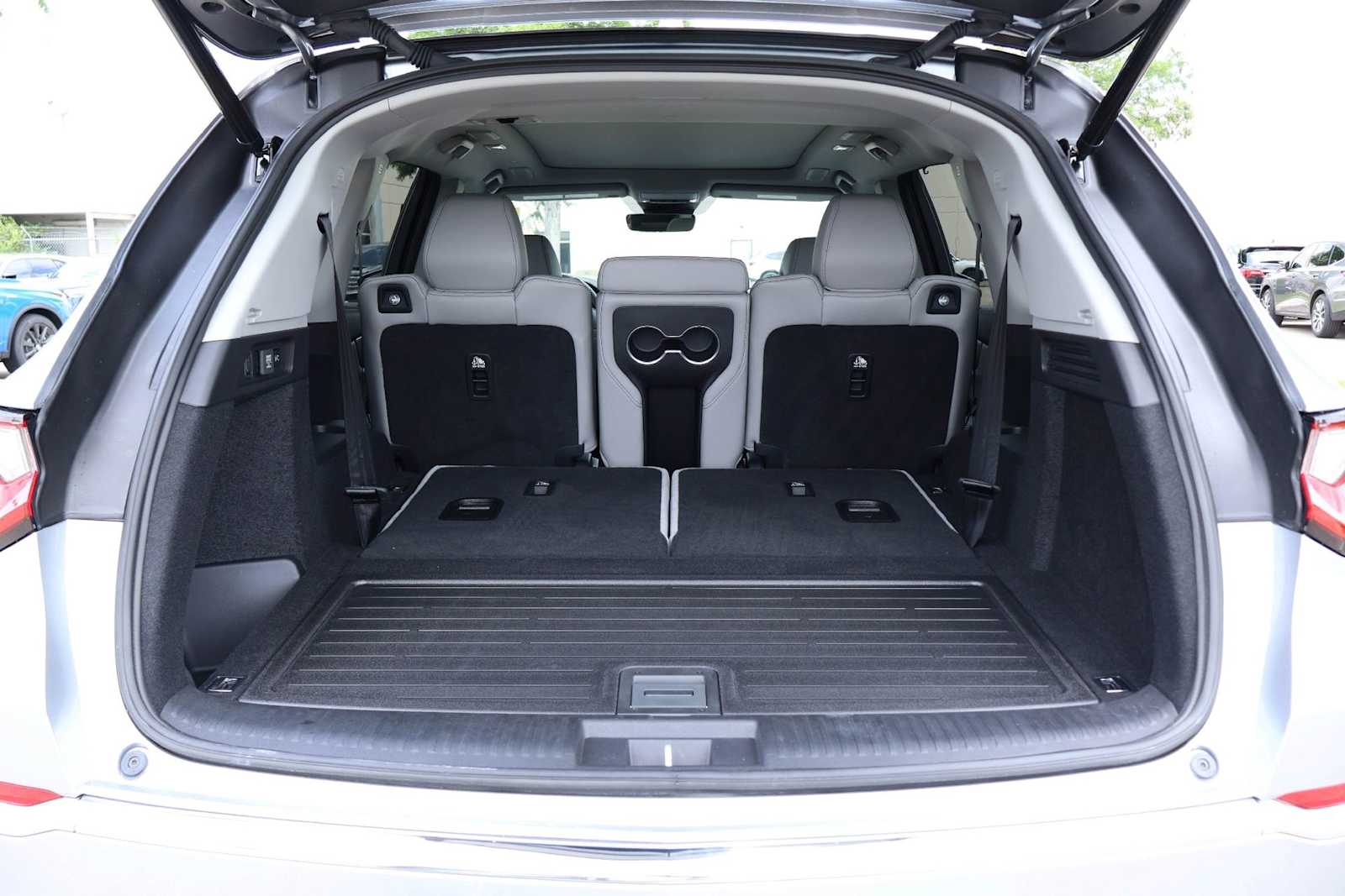 Thumbnail: 2026 Acura MDX - 19