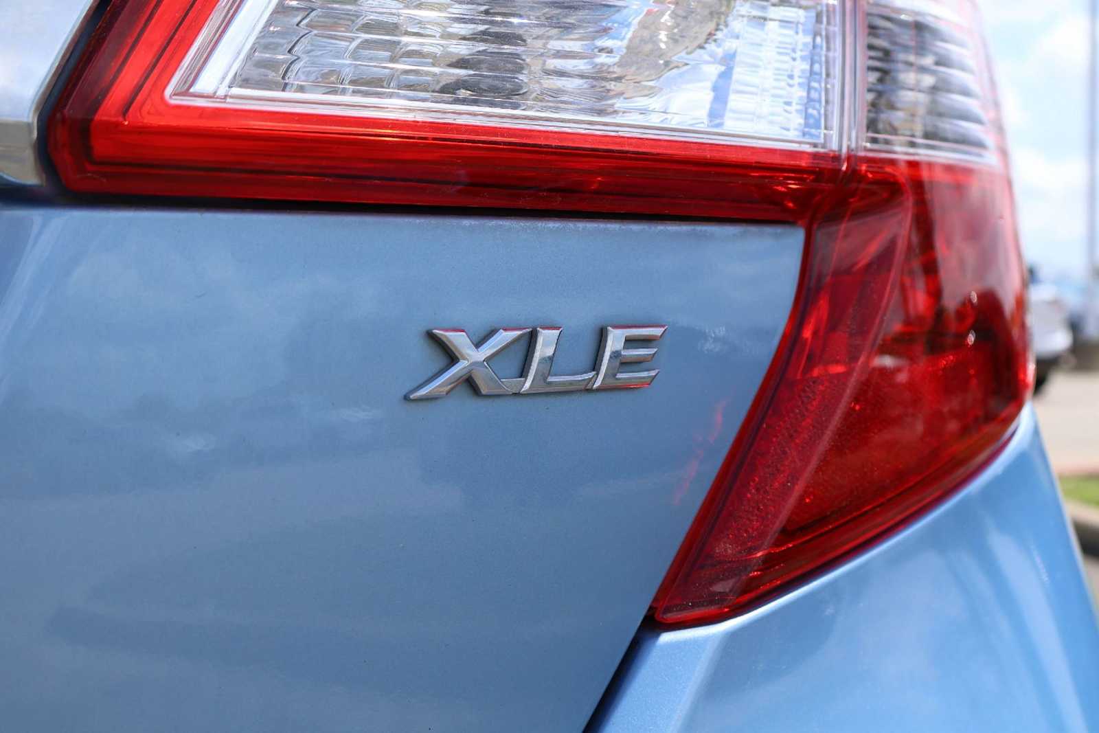 Thumbnail: 2013 Toyota Camry - 7