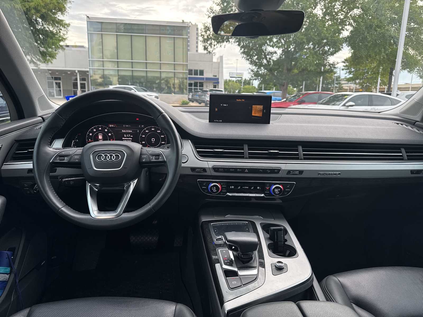Thumbnail: 2019 Audi Q7 - 7