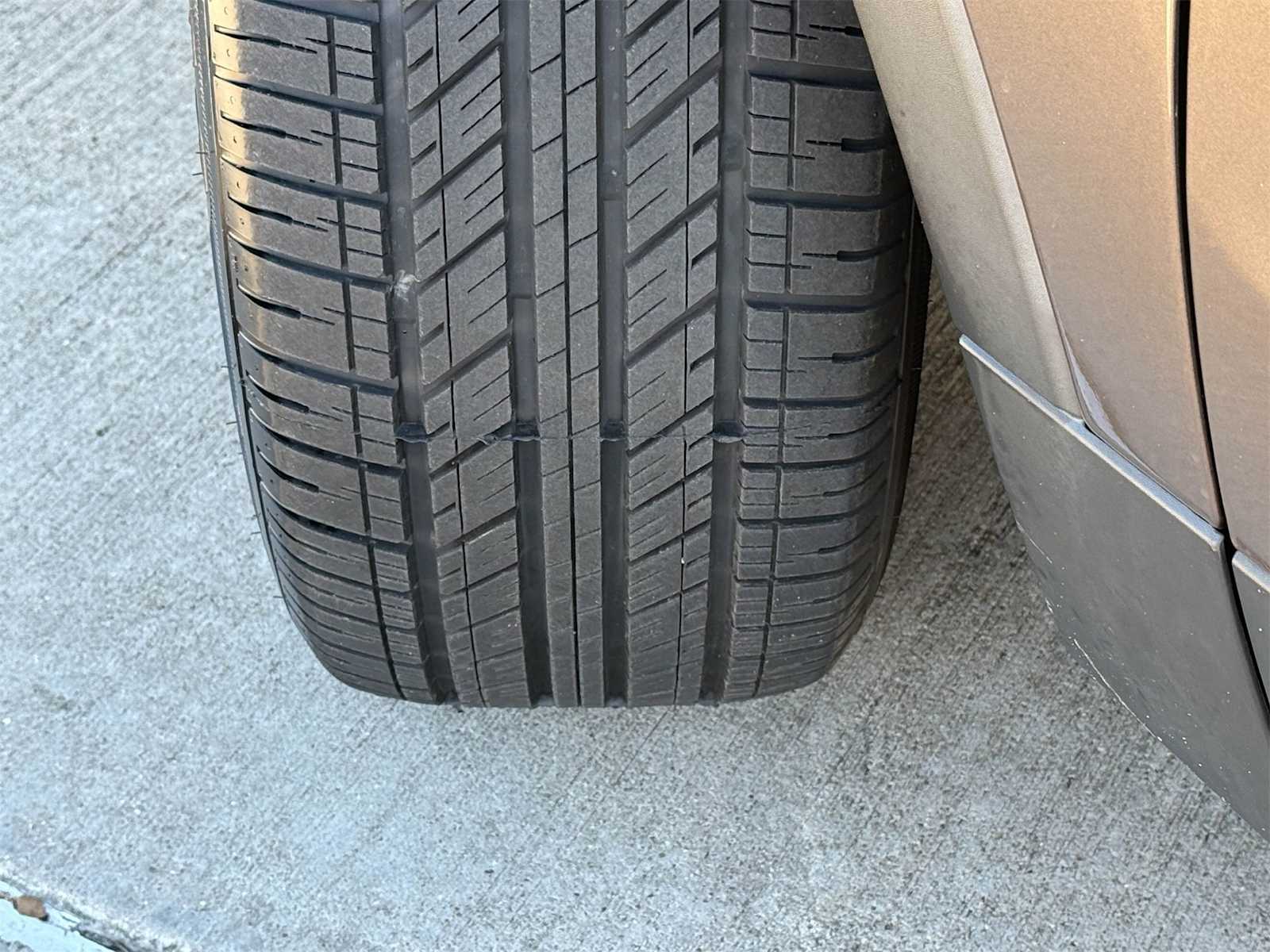 Thumbnail: 2016 Ford Explorer - 30