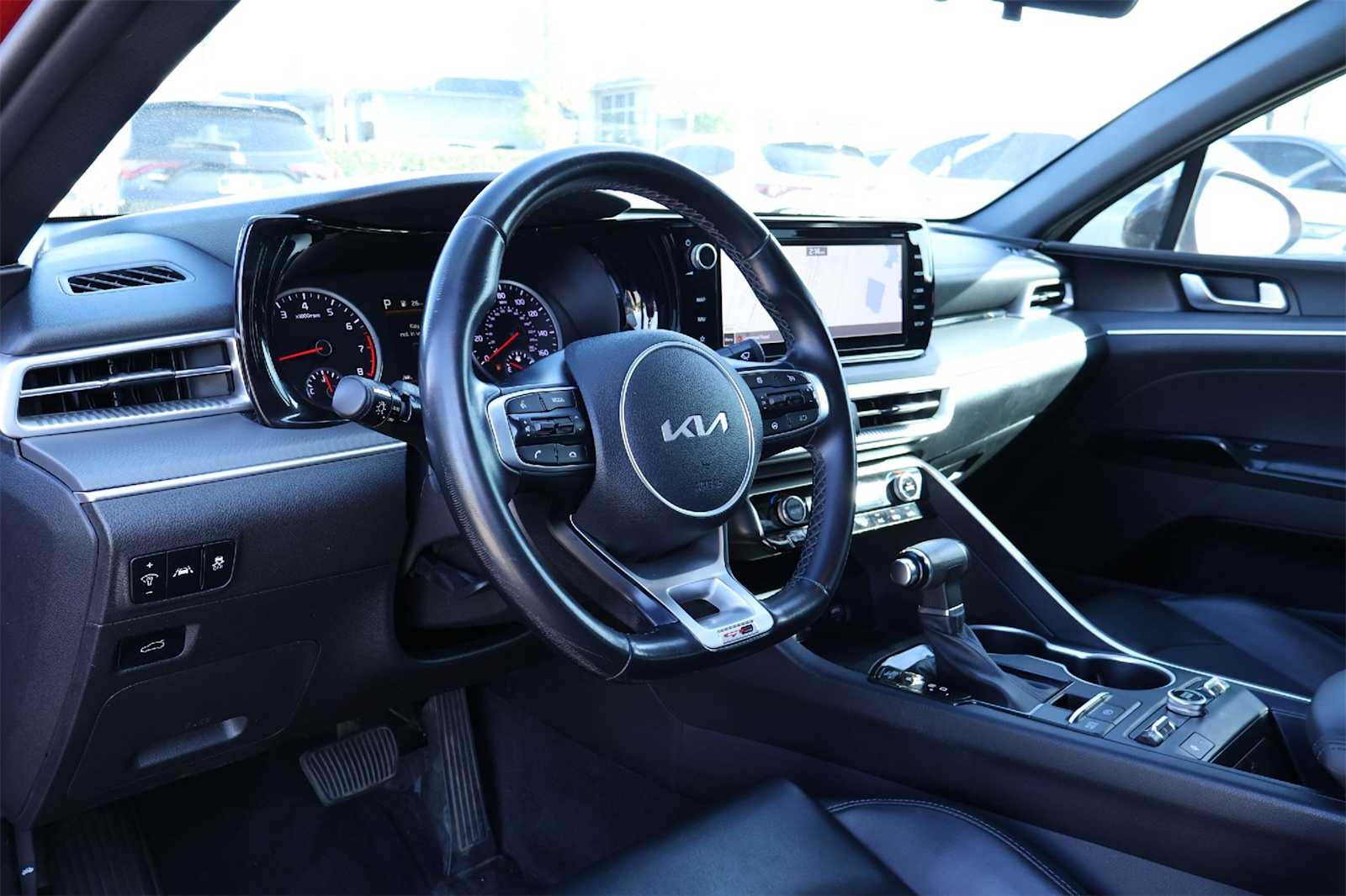 Thumbnail: 2022 Kia K5 - 2