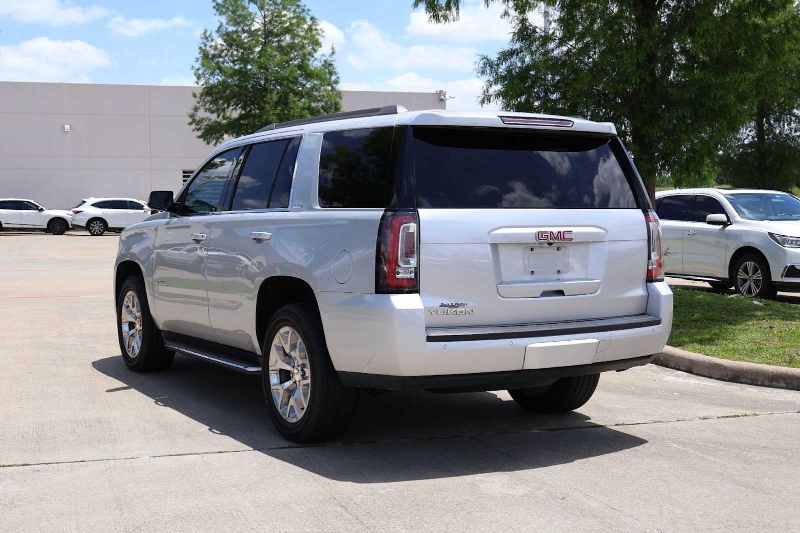 Thumbnail: 2016 GMC Yukon - 4