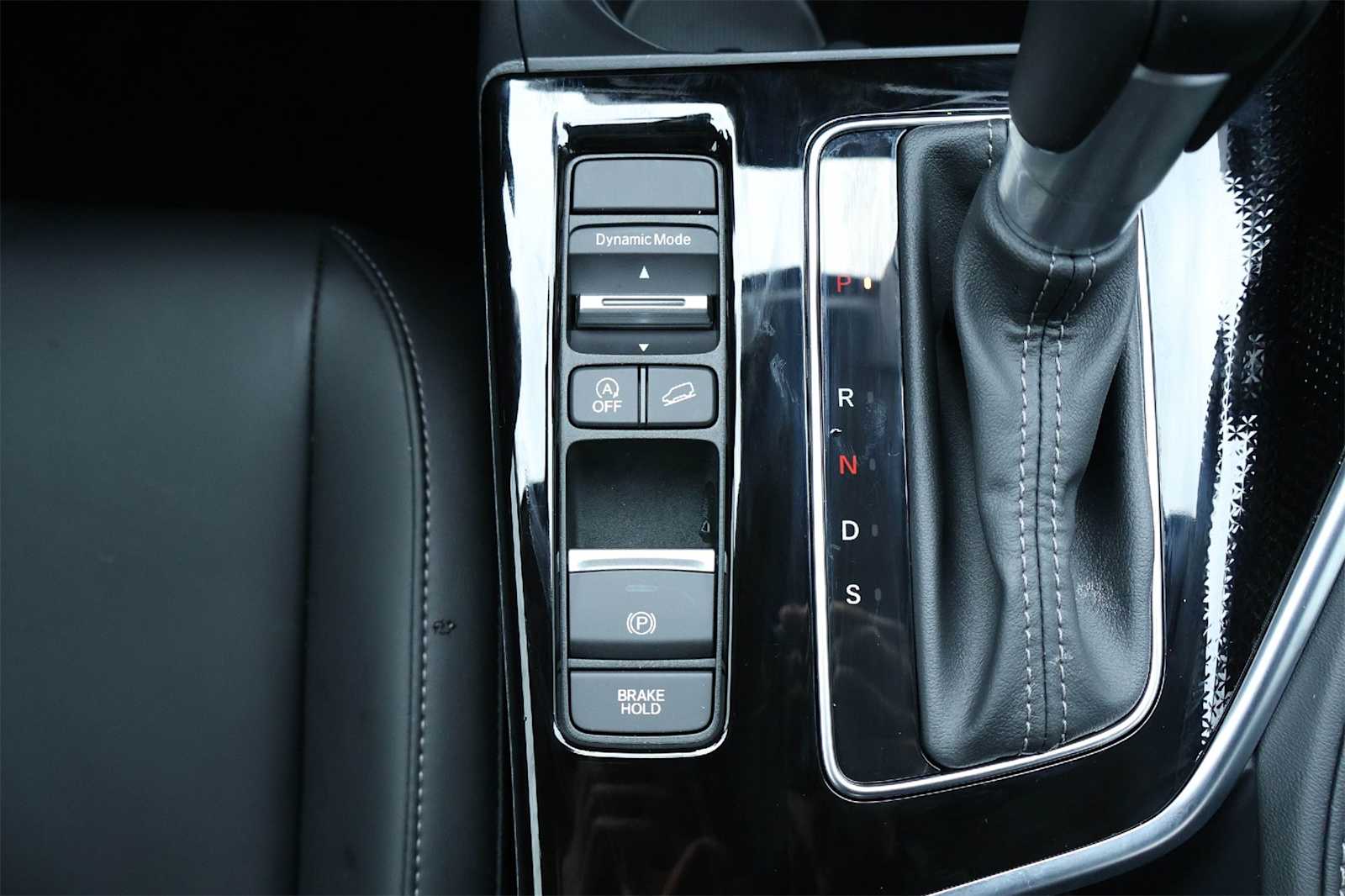 Thumbnail: 2025 Acura ADX - 25