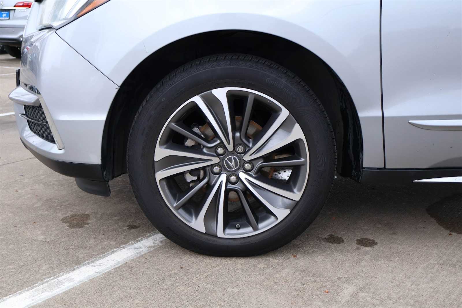 Thumbnail: 2020 Acura MDX - 8