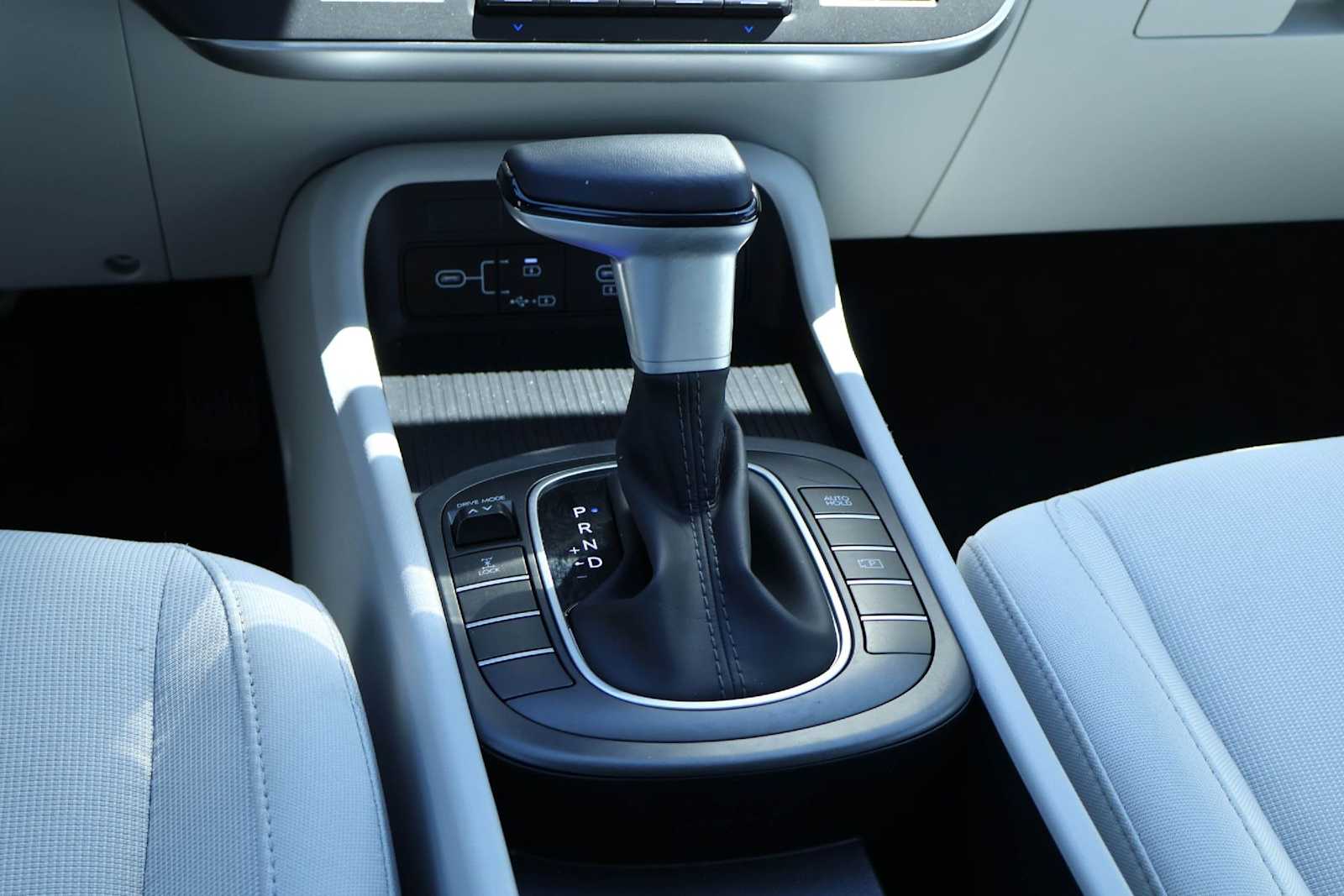 Thumbnail: 2025 Hyundai Kona - 17