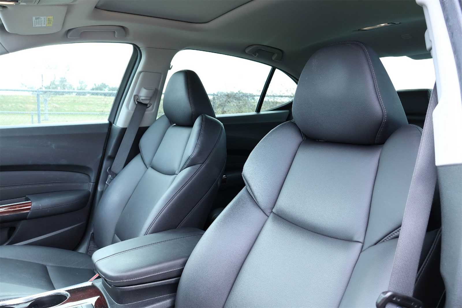 Thumbnail: 2015 Acura TLX - 11