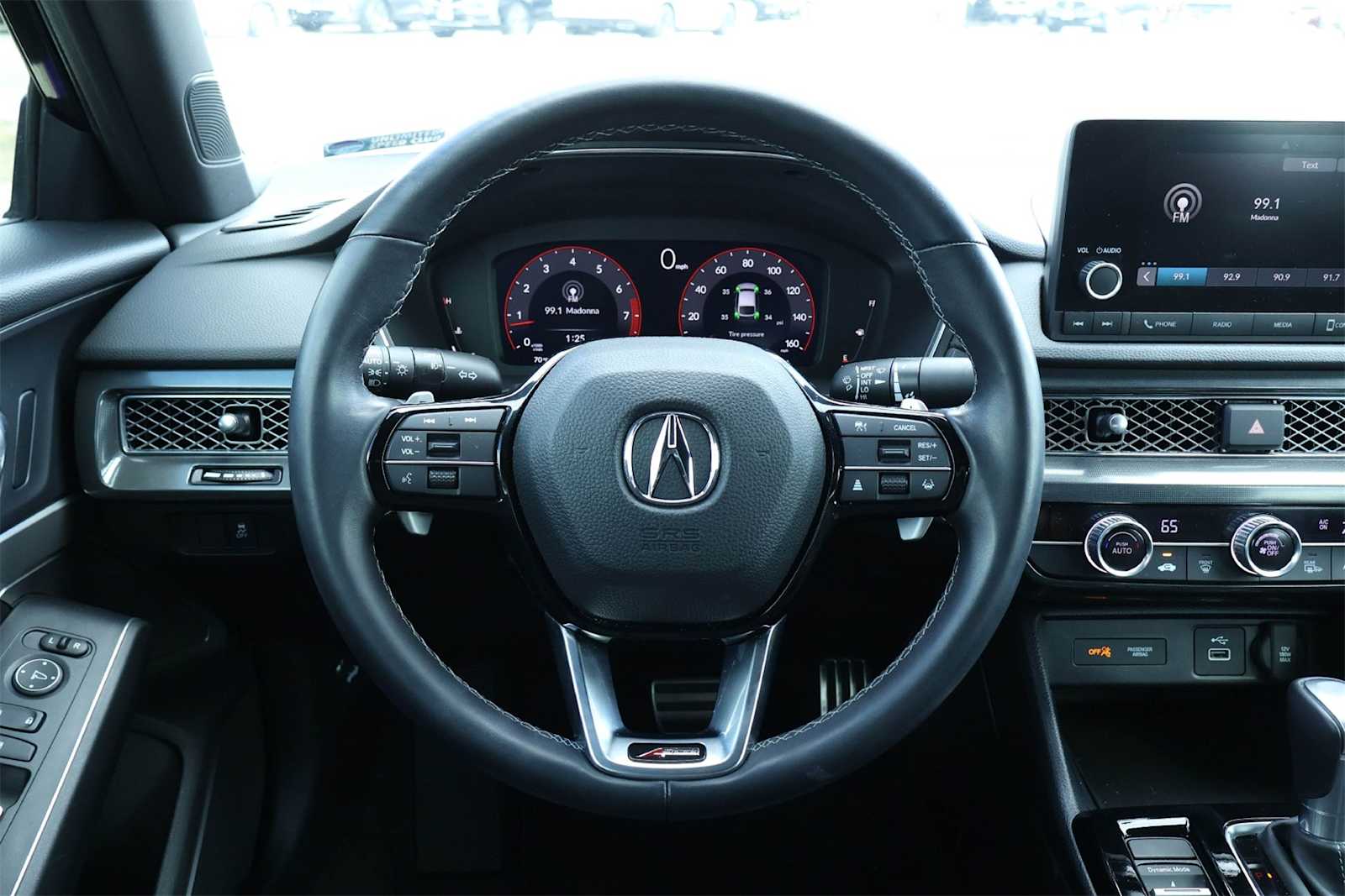 Thumbnail: 2023 Acura Integra - 15