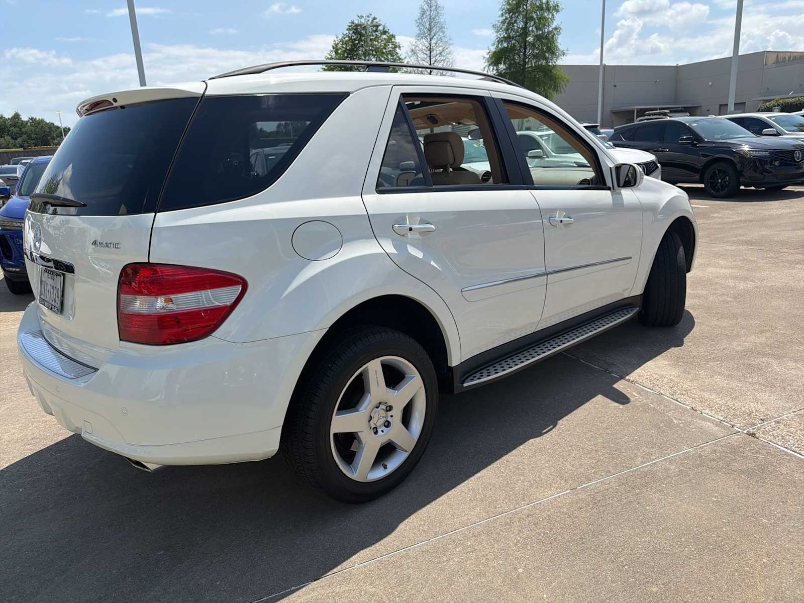 Thumbnail: 2008 Mercedes-Benz M-Class - 5