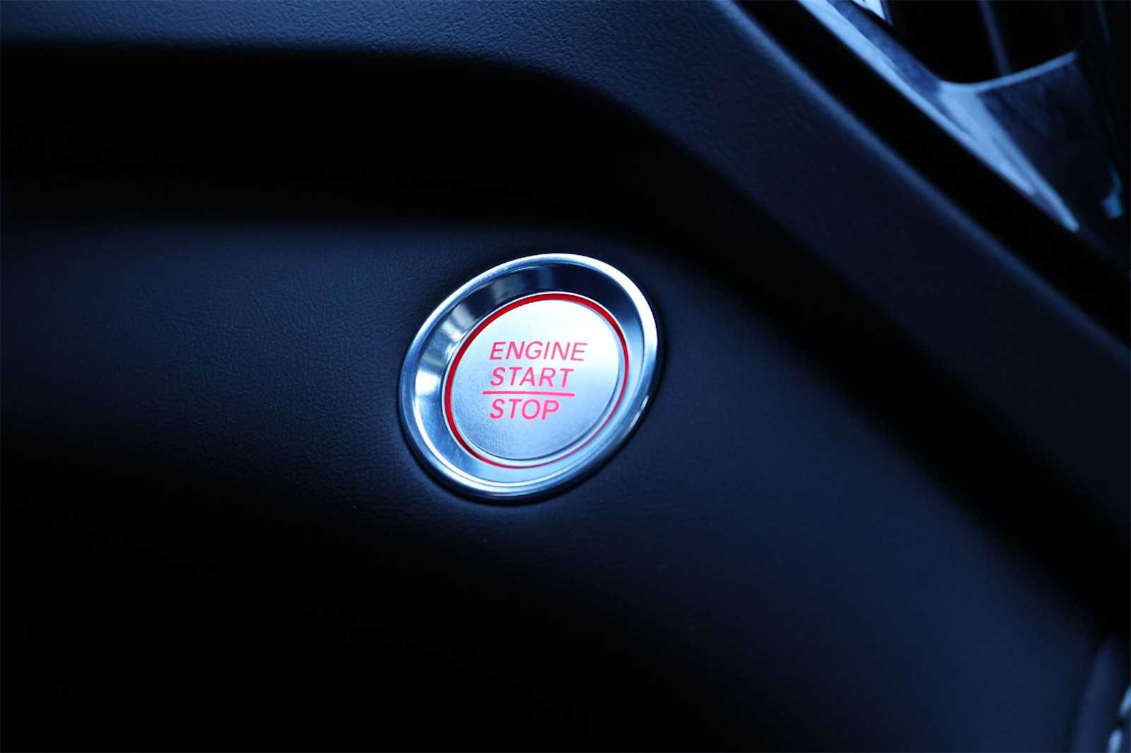 Thumbnail: 2025 Acura RDX - 26