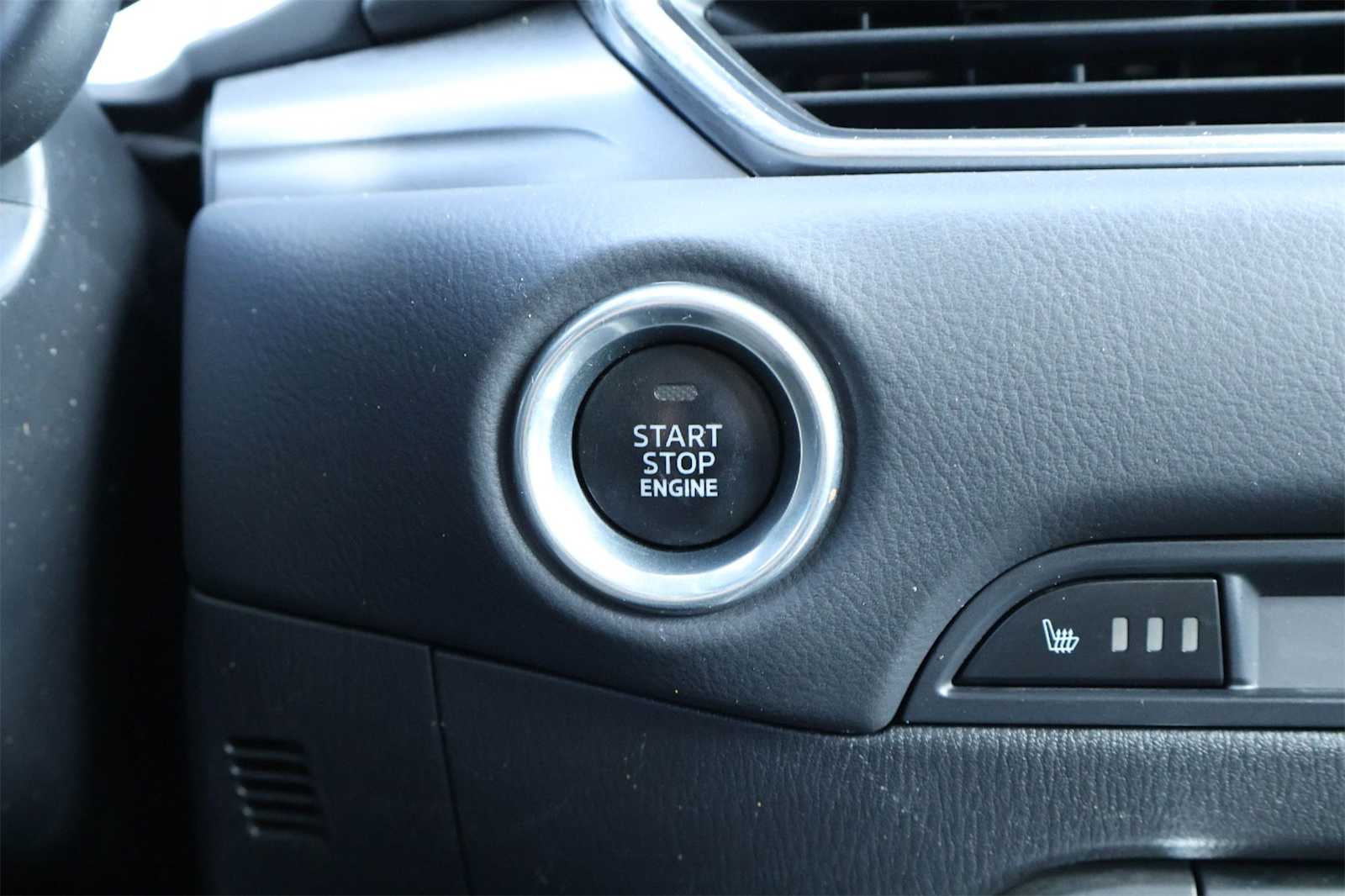 Thumbnail: 2018 Mazda CX-5 - 25