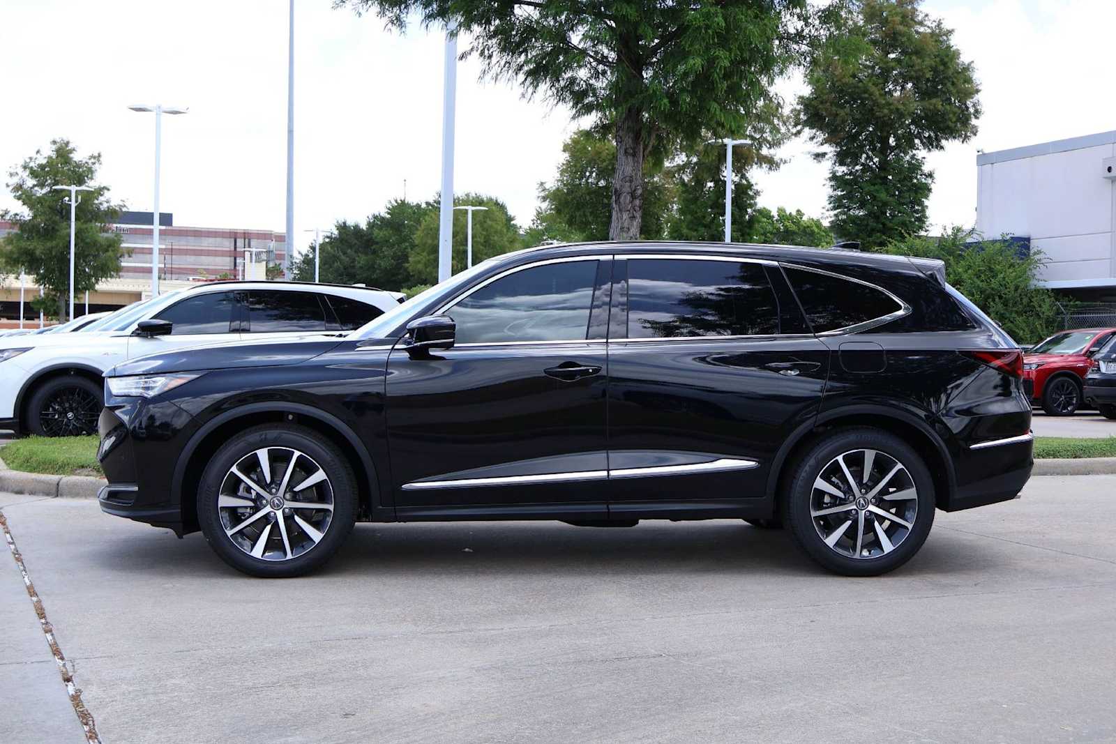Thumbnail: 2026 Acura MDX - 3