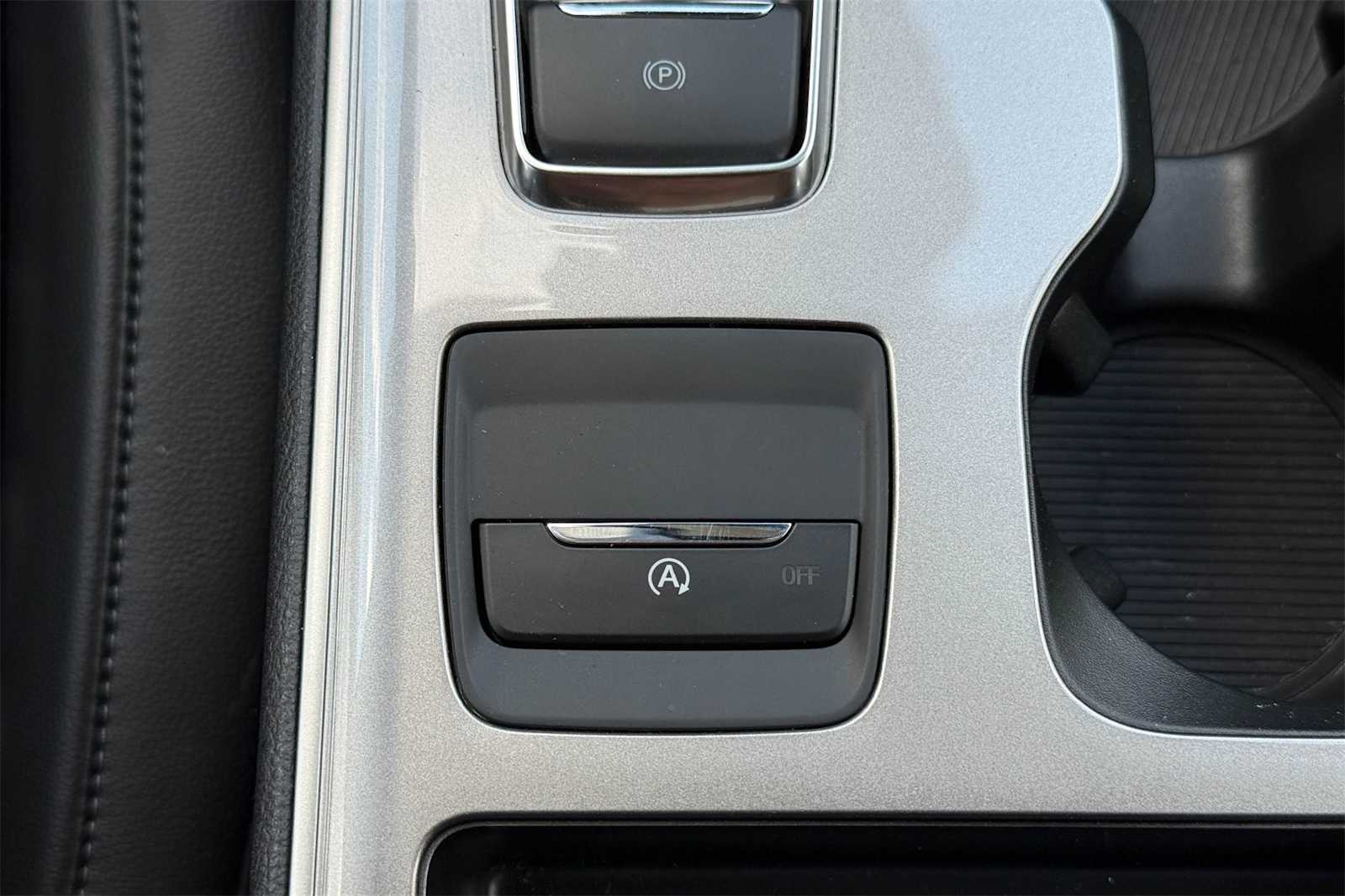 Thumbnail: 2023 Ford Edge - 27