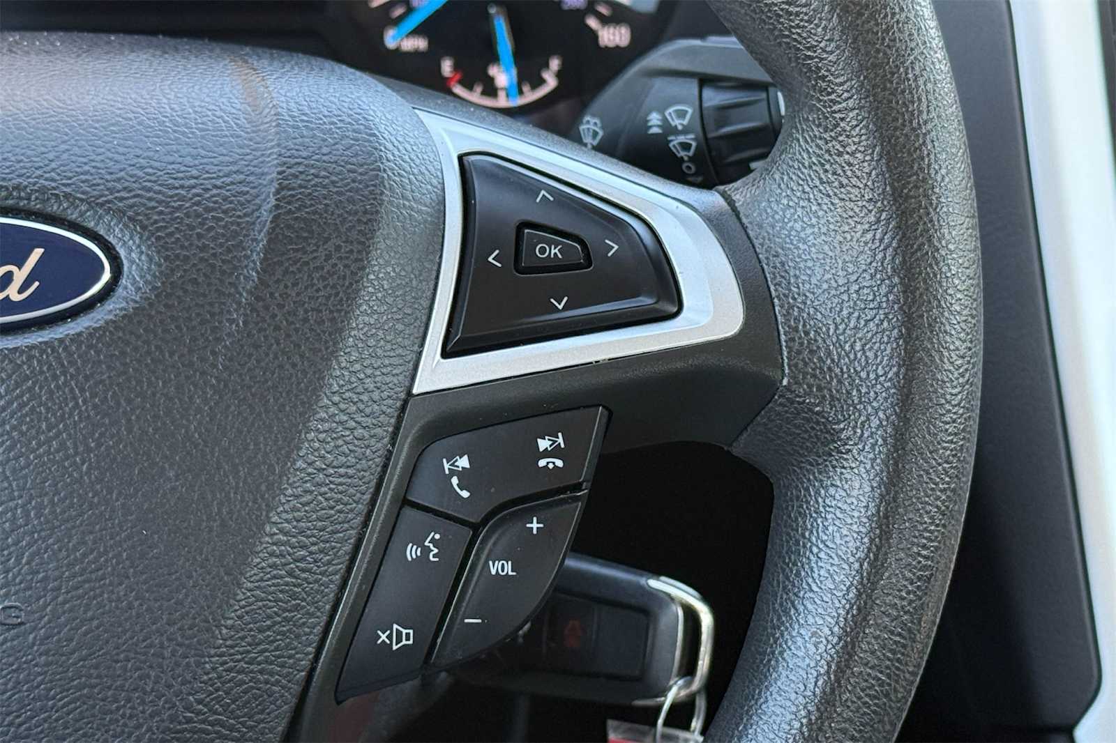 Thumbnail: 2014 Ford Fusion - 23