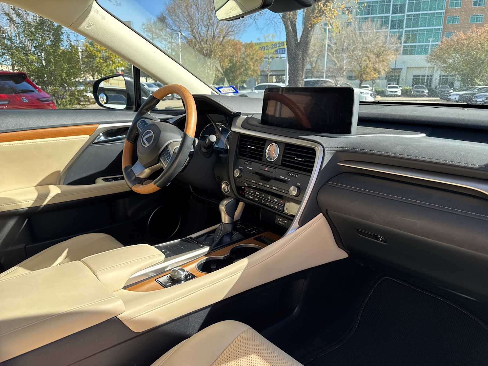 Thumbnail: 2021 Lexus RX - 10